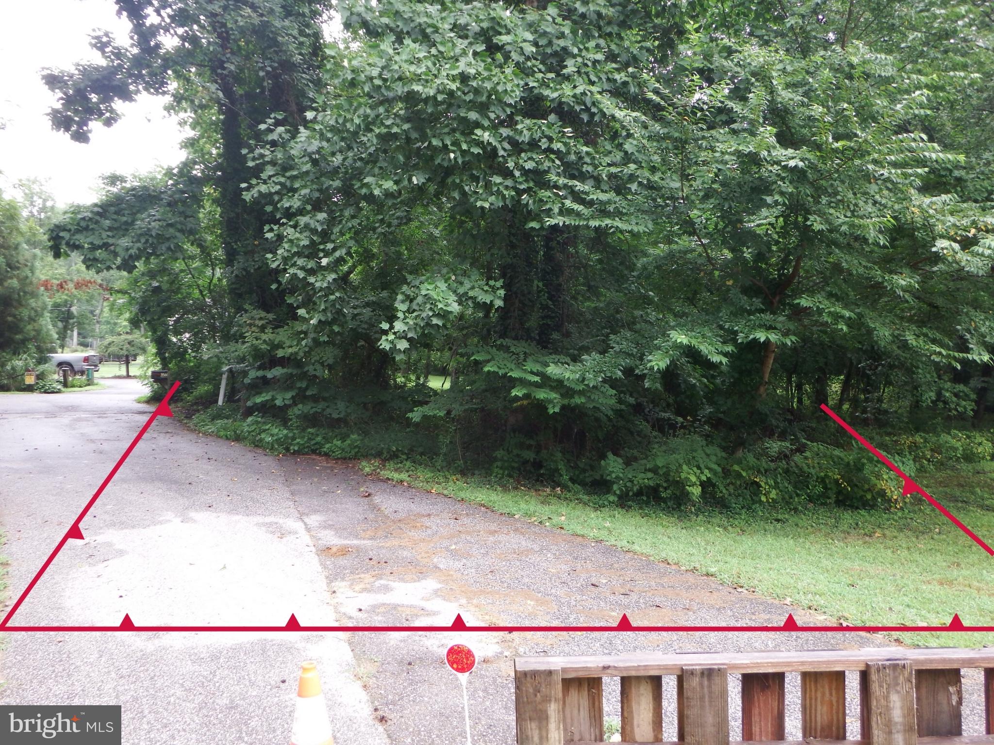 LOT 330 SECOND AVENUE