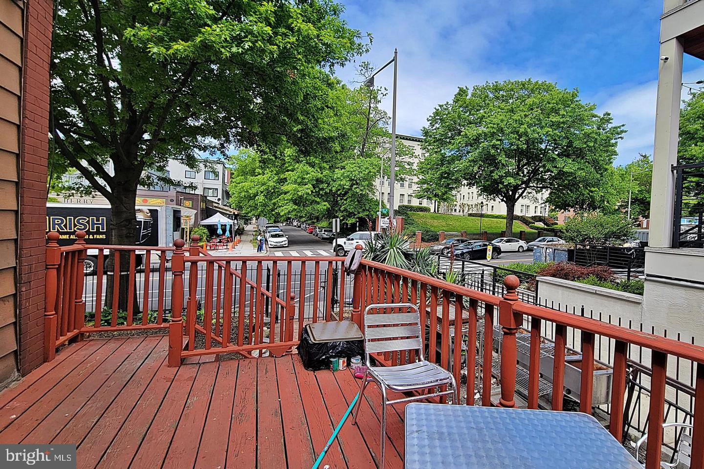 1389 QUINCY STREET NW