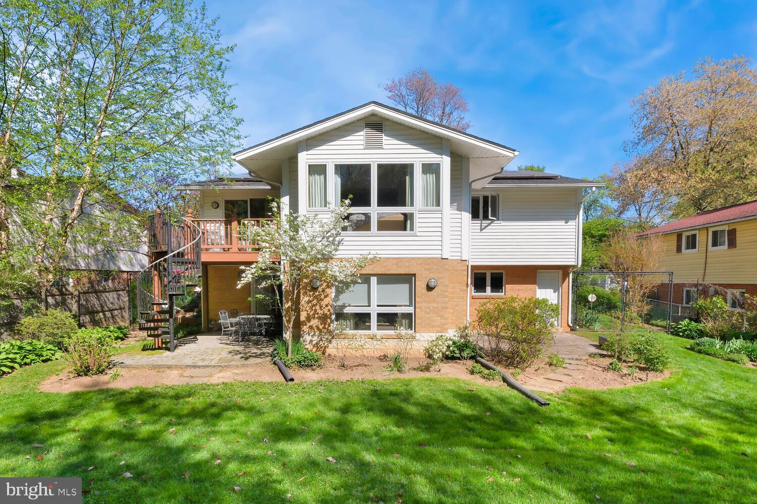 MONTROSE - Residential