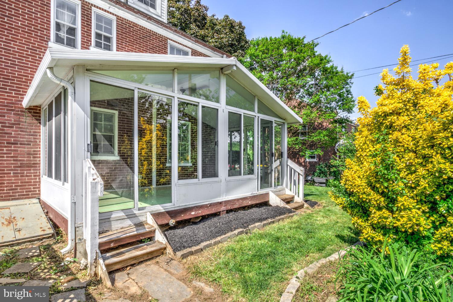 GRANDVIEW HEIGHTS - Residential