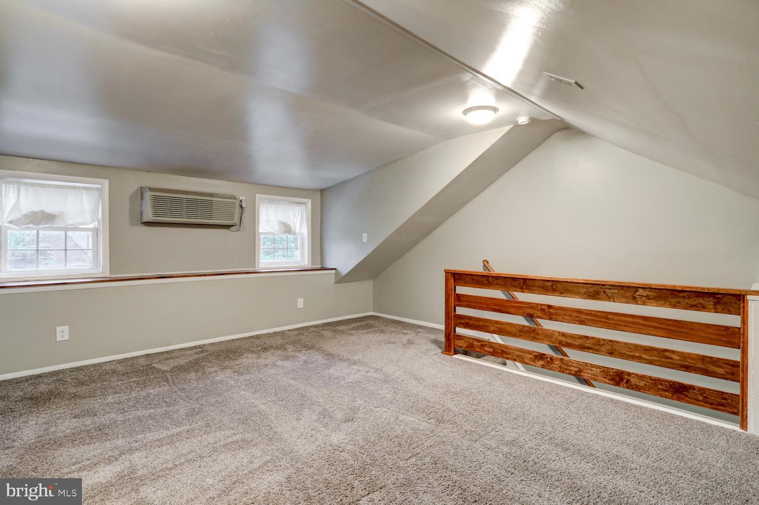 GRANDVIEW HEIGHTS - Residential