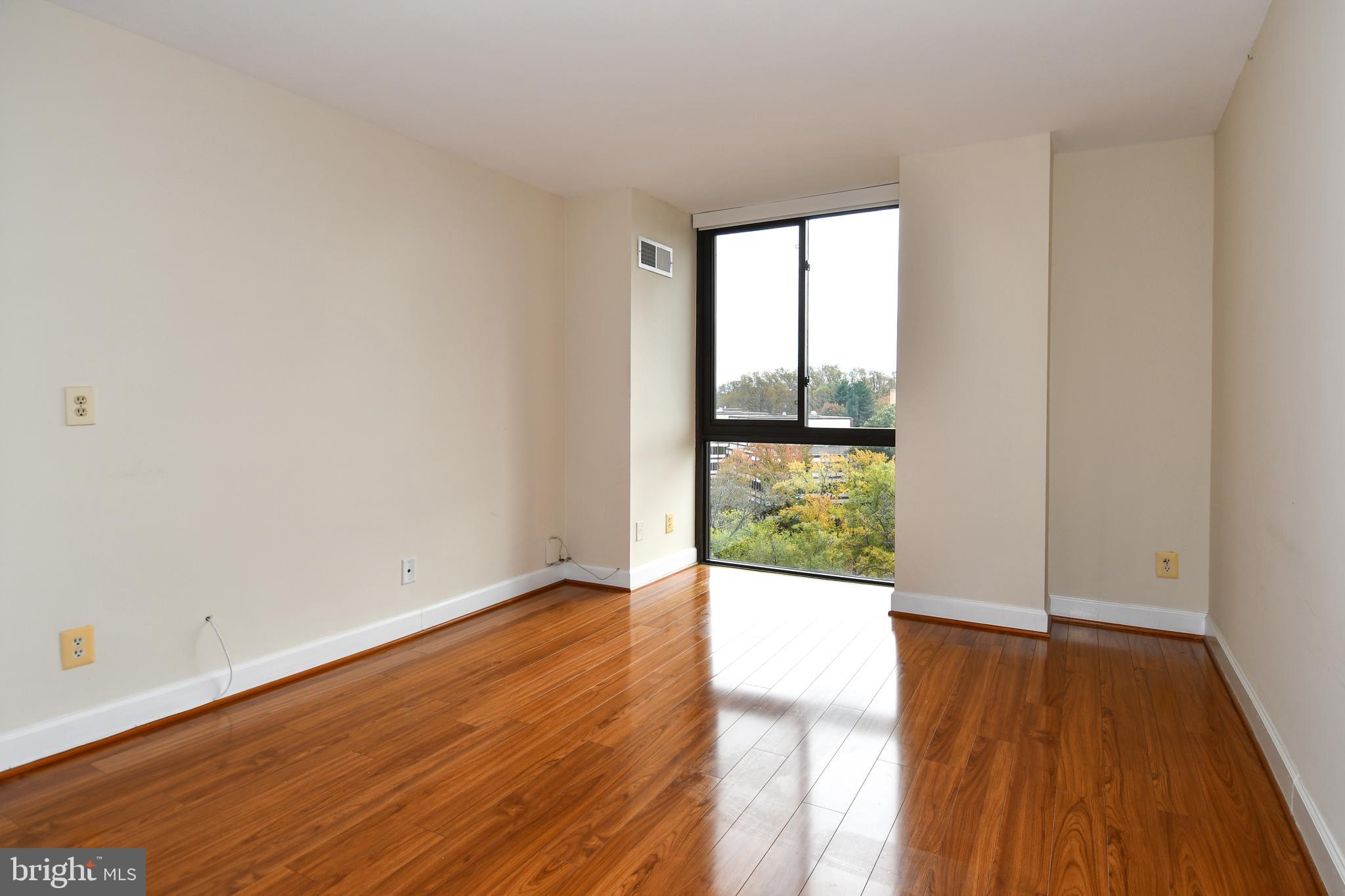 FRIENDSHIP HEIGHTS - Residential Lease