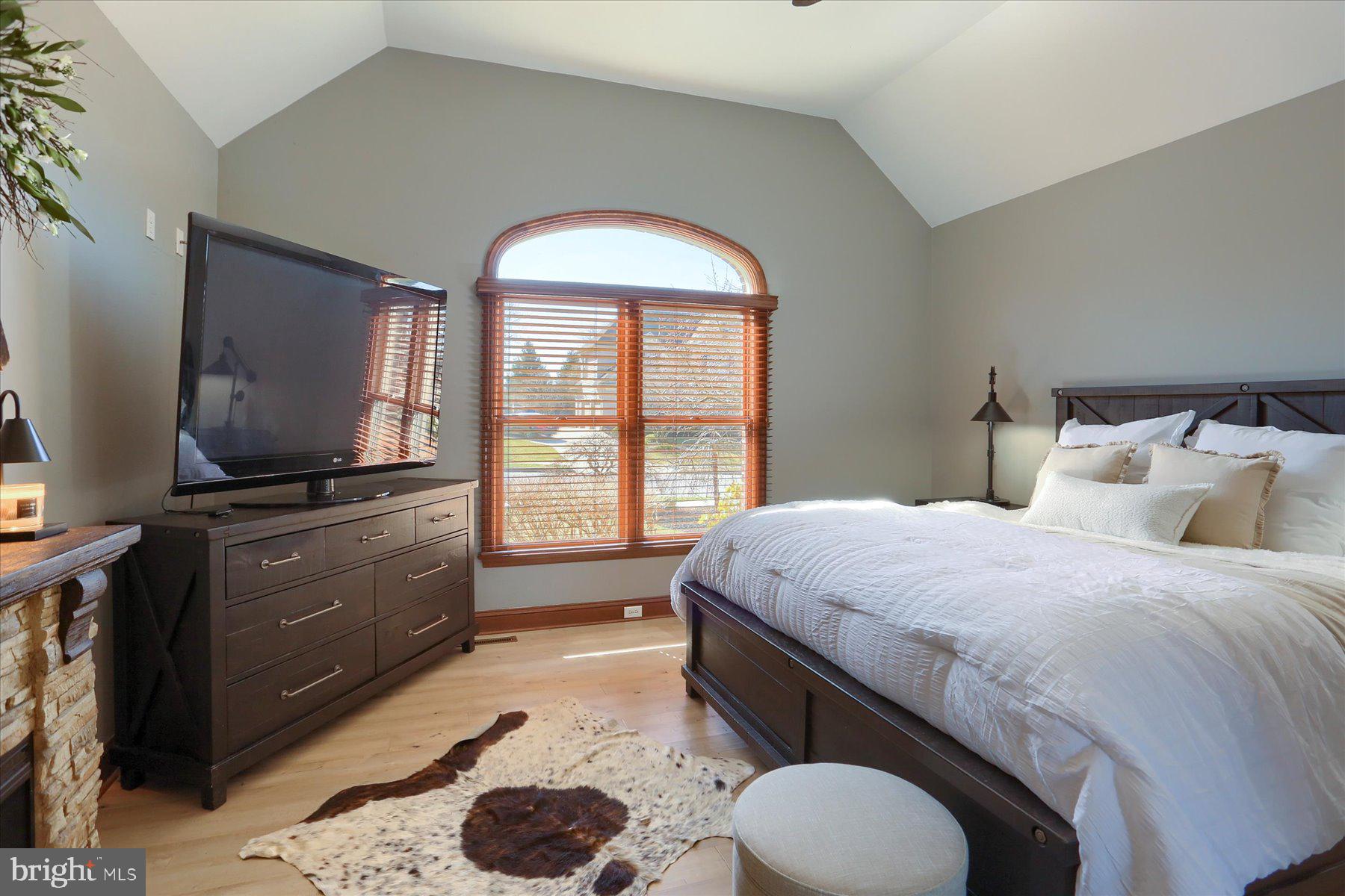 WINCHESTER PARK - Residential