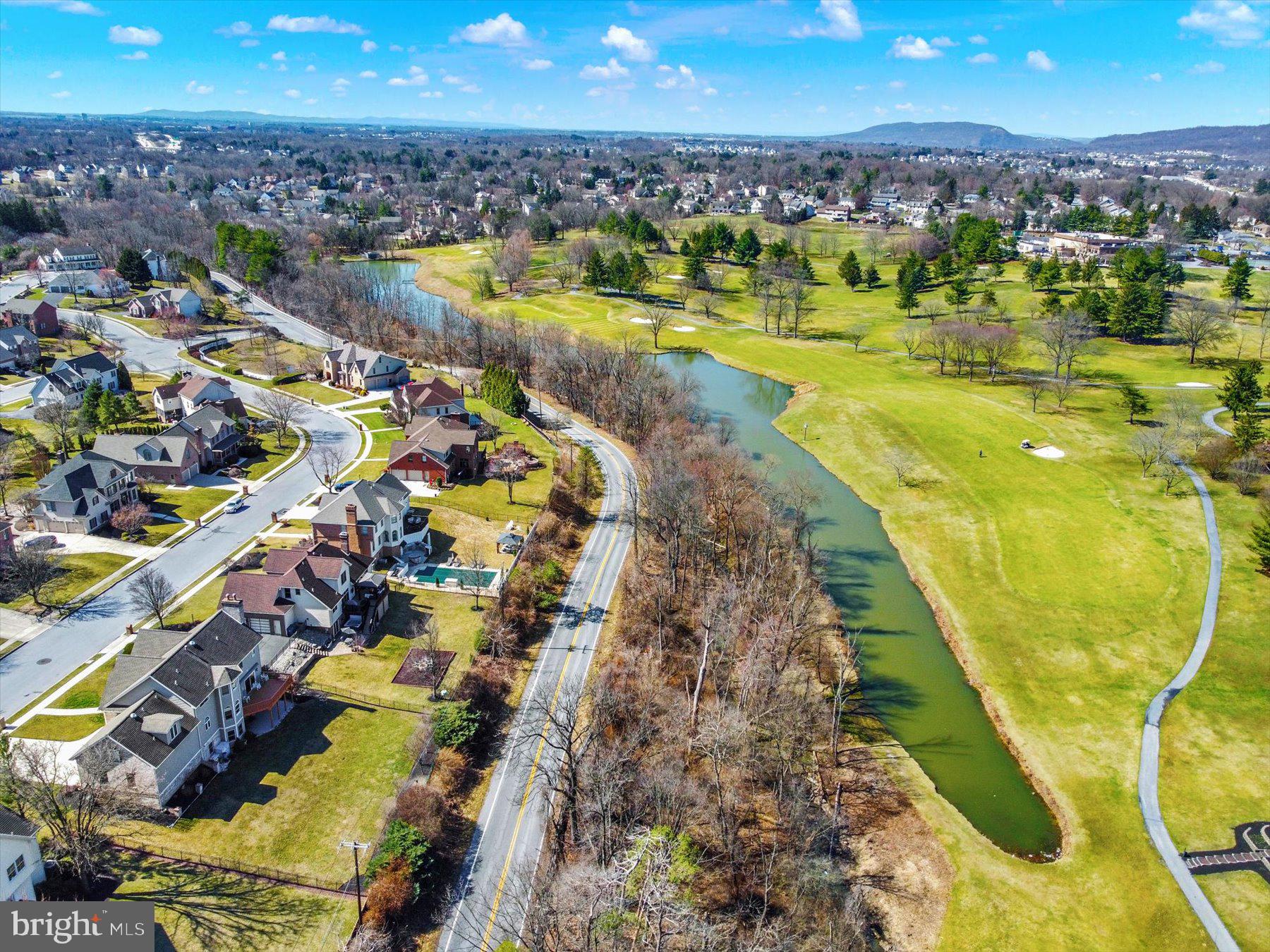WINCHESTER PARK - Residential