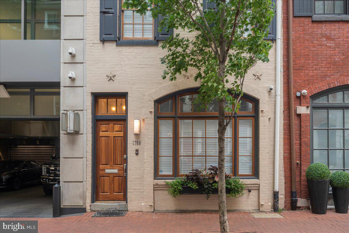 RITTENHOUSE SQUARE - Residential