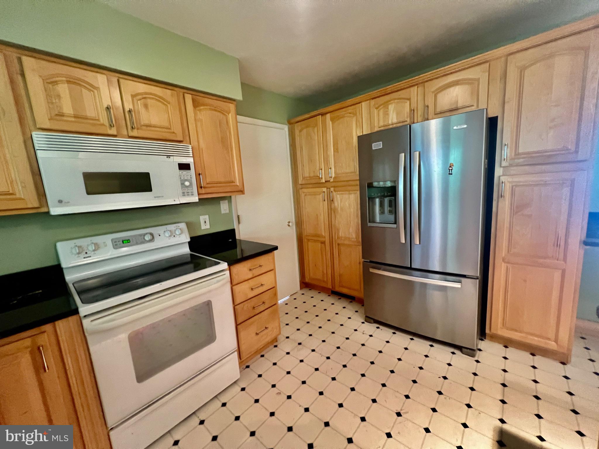 120 MORNINGSIDE DRIVE