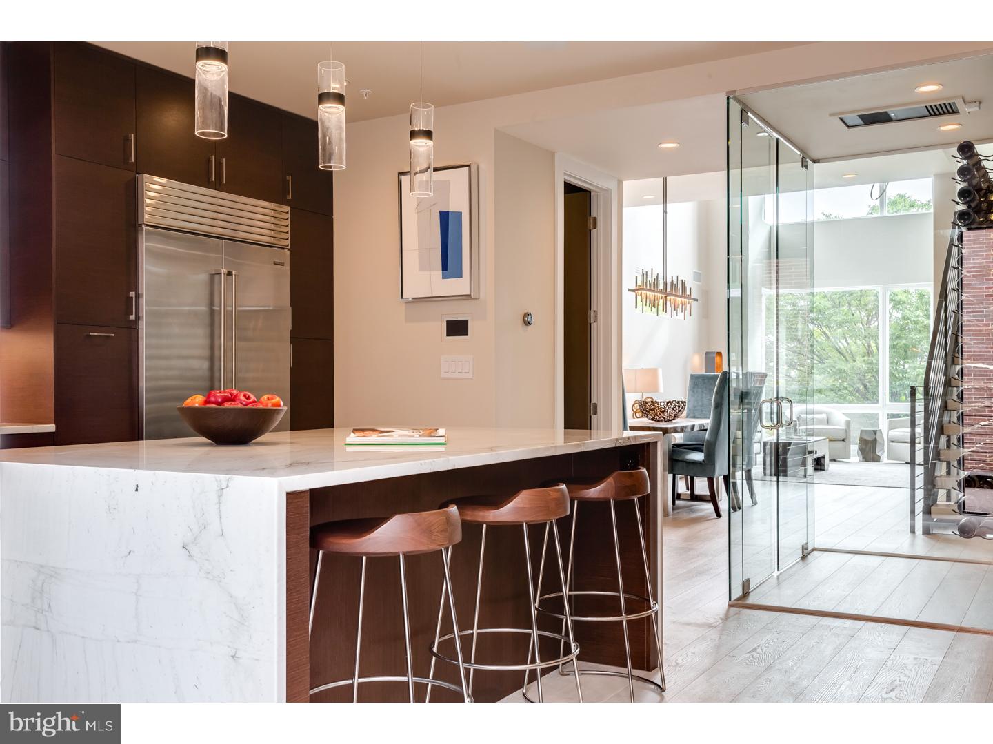 SOCIETY HILL - Residential