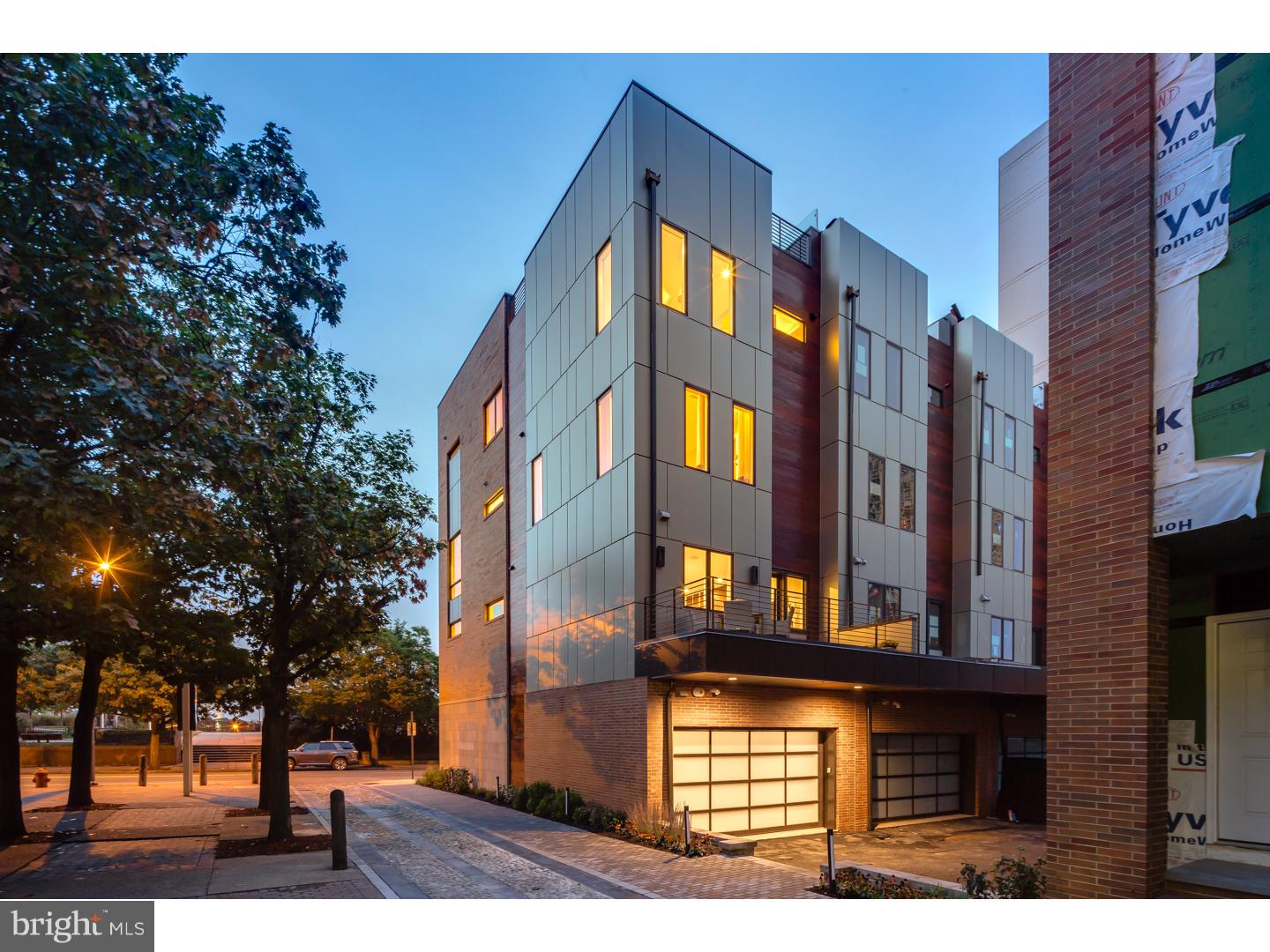 SOCIETY HILL - Residential