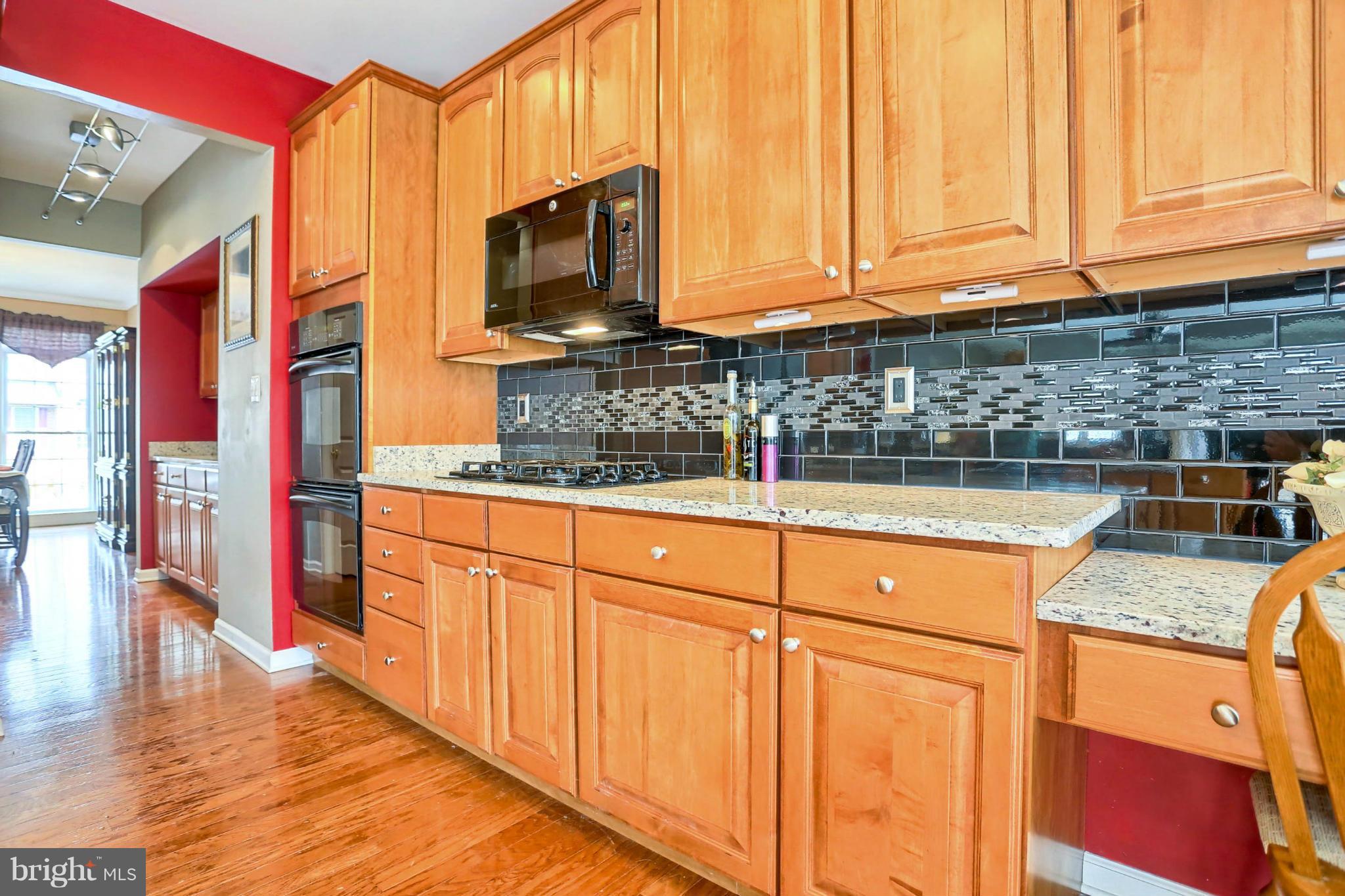 FALLSTON CROSSING - Residential