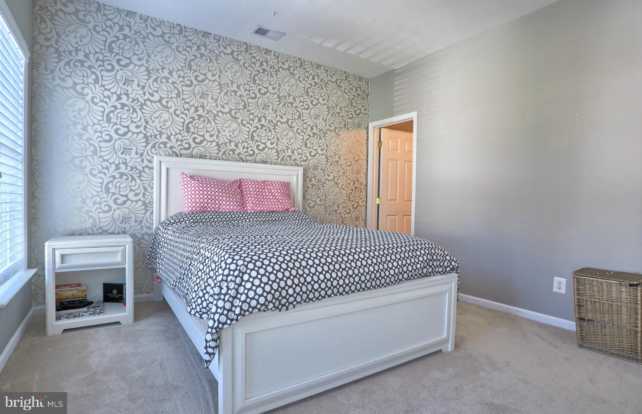 FALLSTON CROSSING - Residential