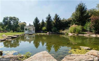 FALLSTON CROSSING - Residential