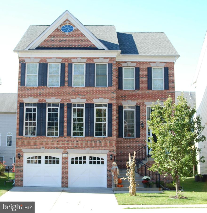 REDUCED  IMPRESSIVE BRICK FRONT COLONIAL***. FEATURING  9ft. CEILINGS TRAY CEILING CHAIR RAIL & HRD WOOD FLRS..  KITCHEN W/42" CABINETS  GRANITE  COUNTERTOPS & BREAKFAST BAR  OVERSIZED BUTLERS PANTRY  FAMILY RM W/GAS FPLCE. 5BEDRM 41/2 BATHS  EUROPEAN STYLE MSTR BATH W/JACUZZI TUB DUAL HD SHWER  UL LAUNDRY RM. RECREATION/MEDIA RM W/WET BAR. DECK OFF KITCHEN & PATIO. **MOTIVATED SELLERS**