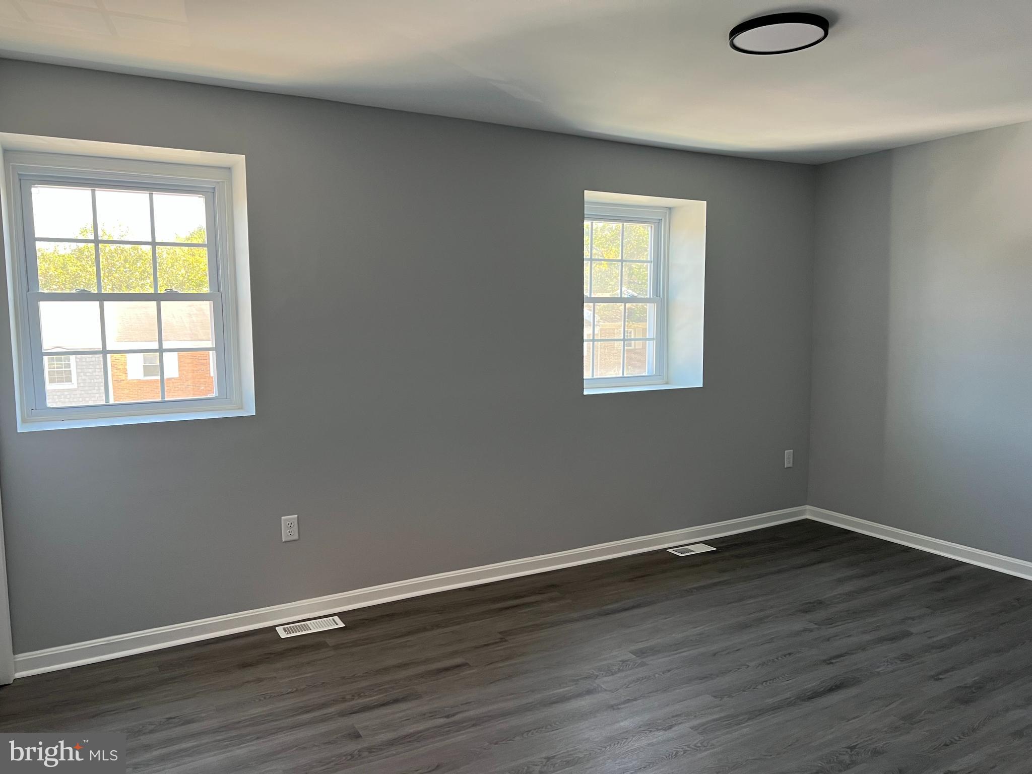 PORT O DUMFRIES - Residential