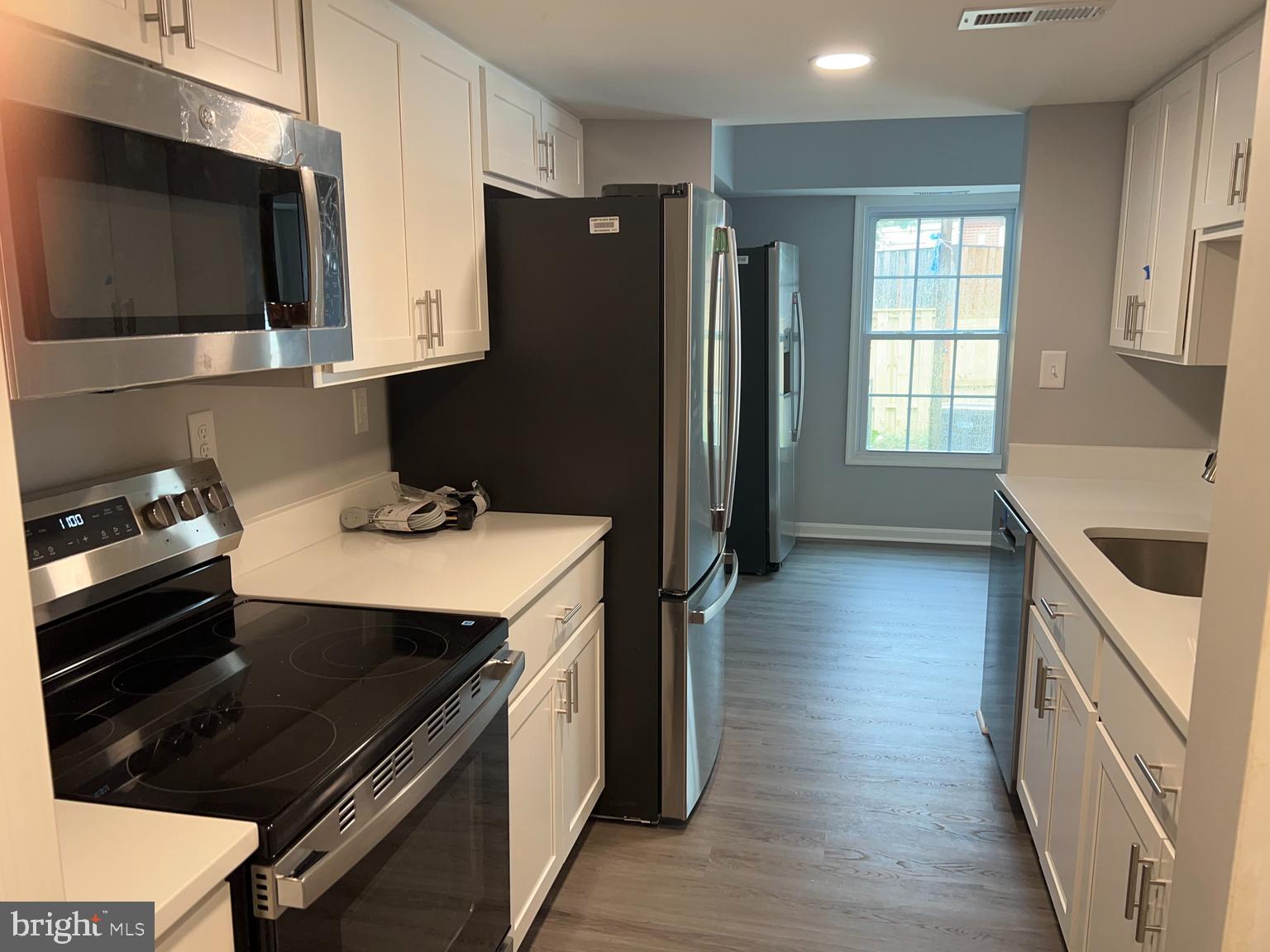 3807 PORT HOPE POINT