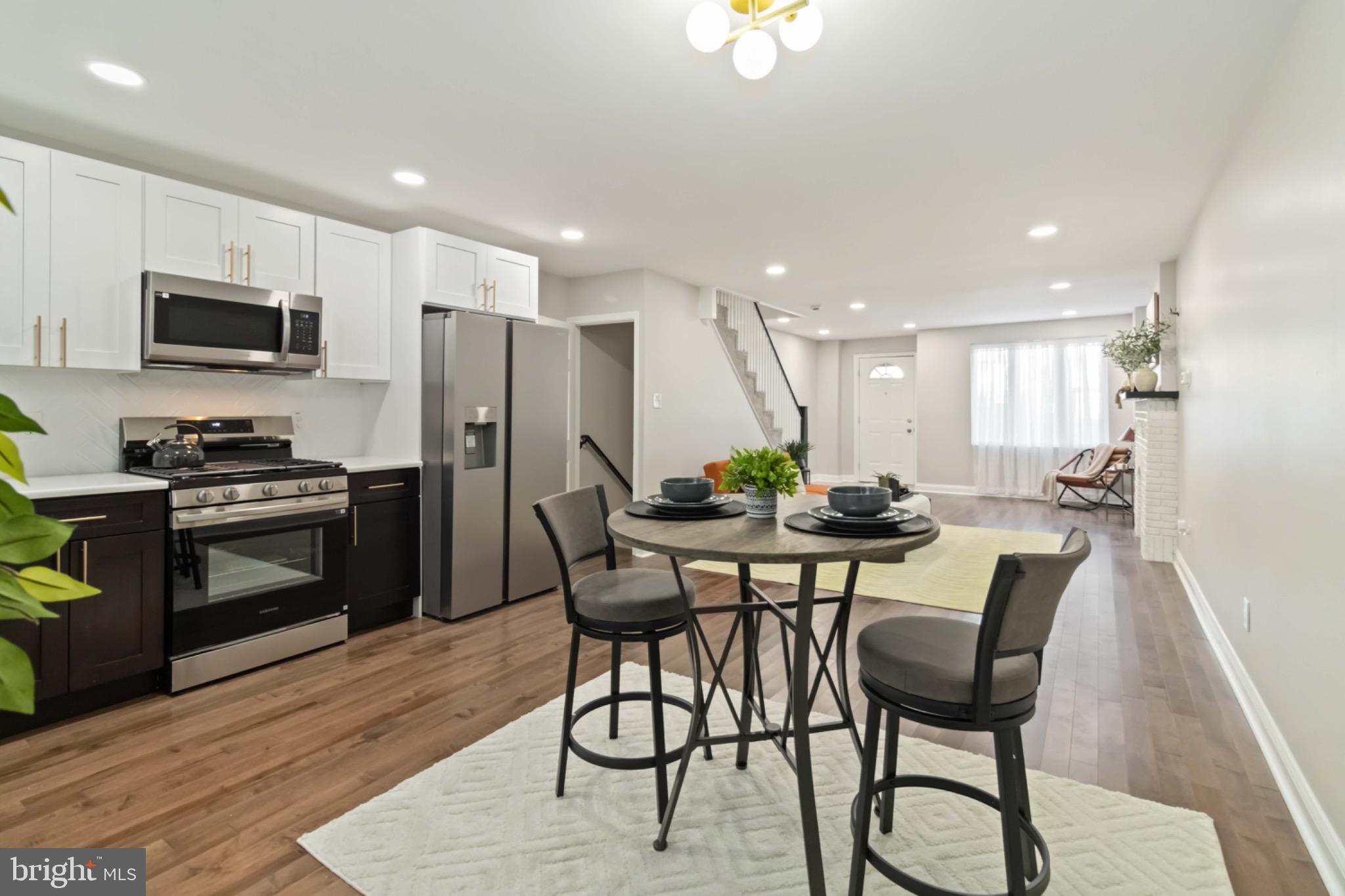 WEST OAK LANE - Residential