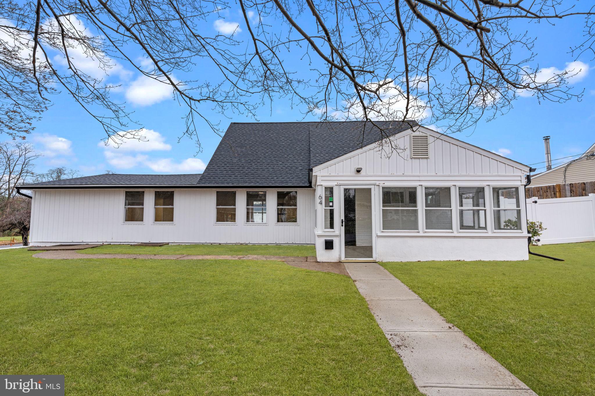 VERMILION HILL - Residential