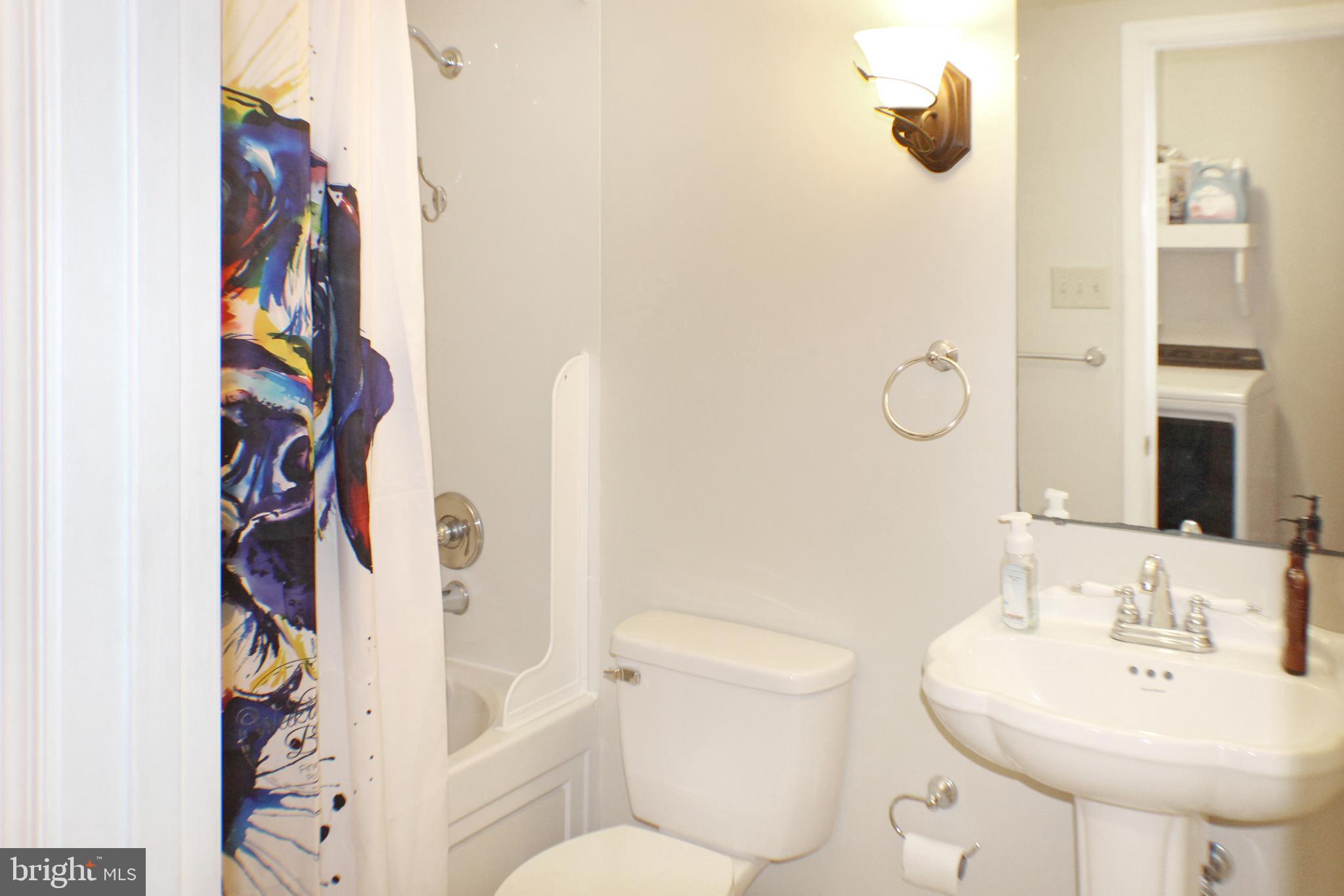 STONEHENGE - Residential Lease