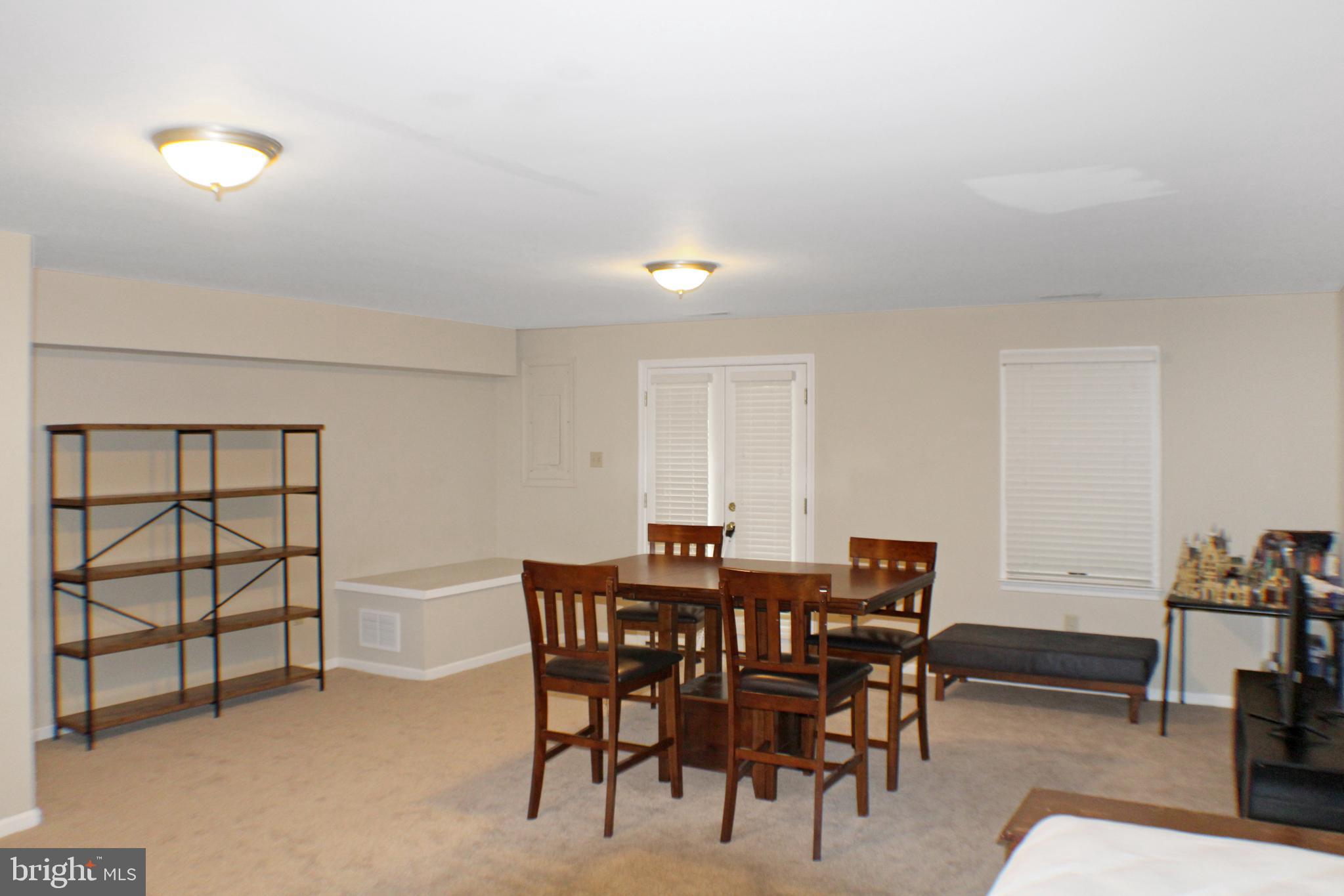 STONEHENGE - Residential Lease