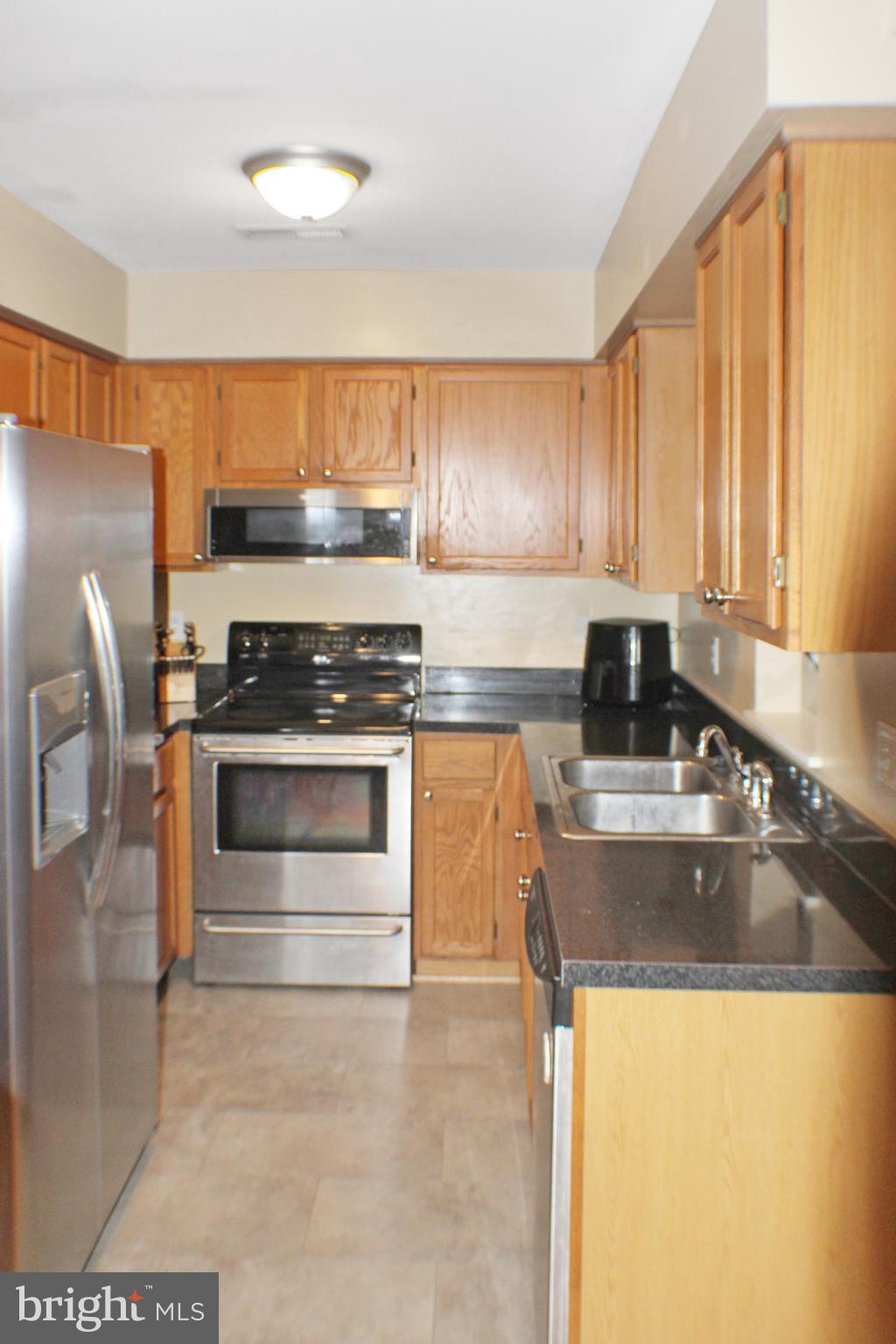 STONEHENGE - Residential Lease