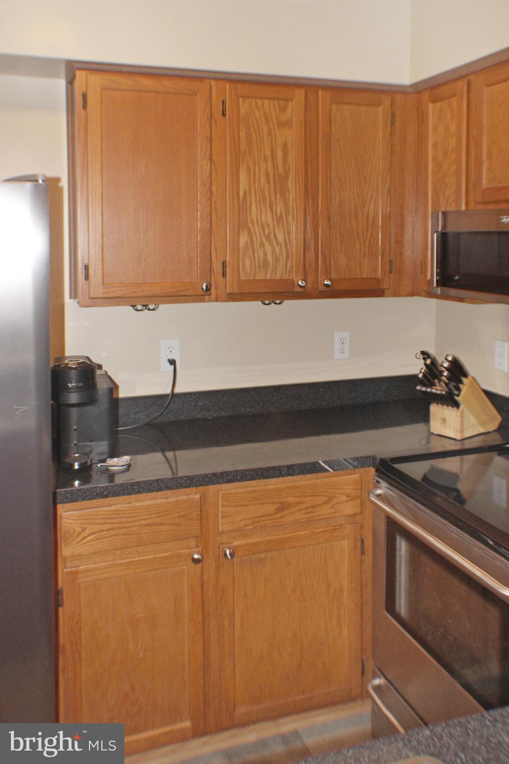 STONEHENGE - Residential Lease