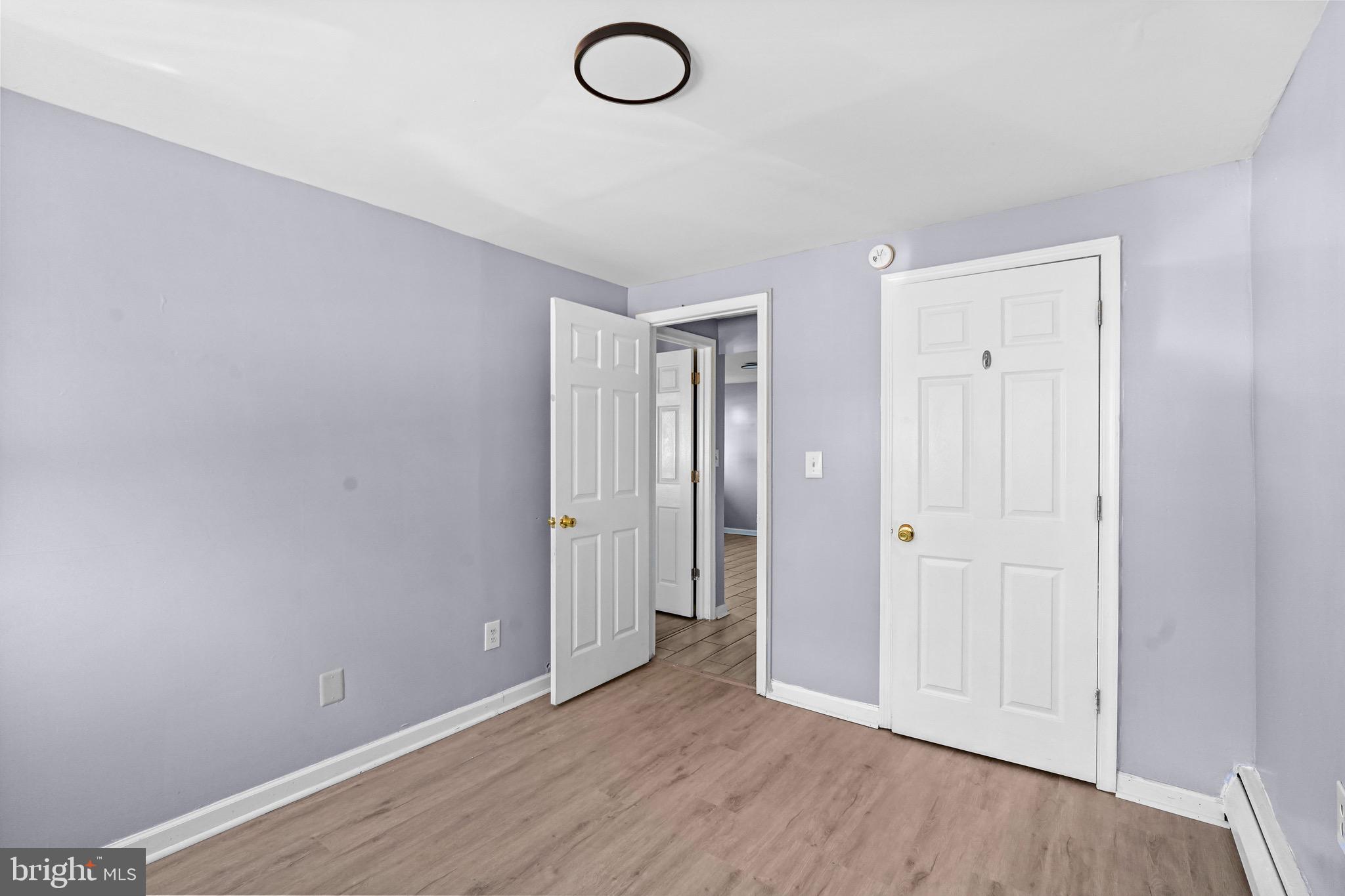 BEVERLY HILLS - Residential