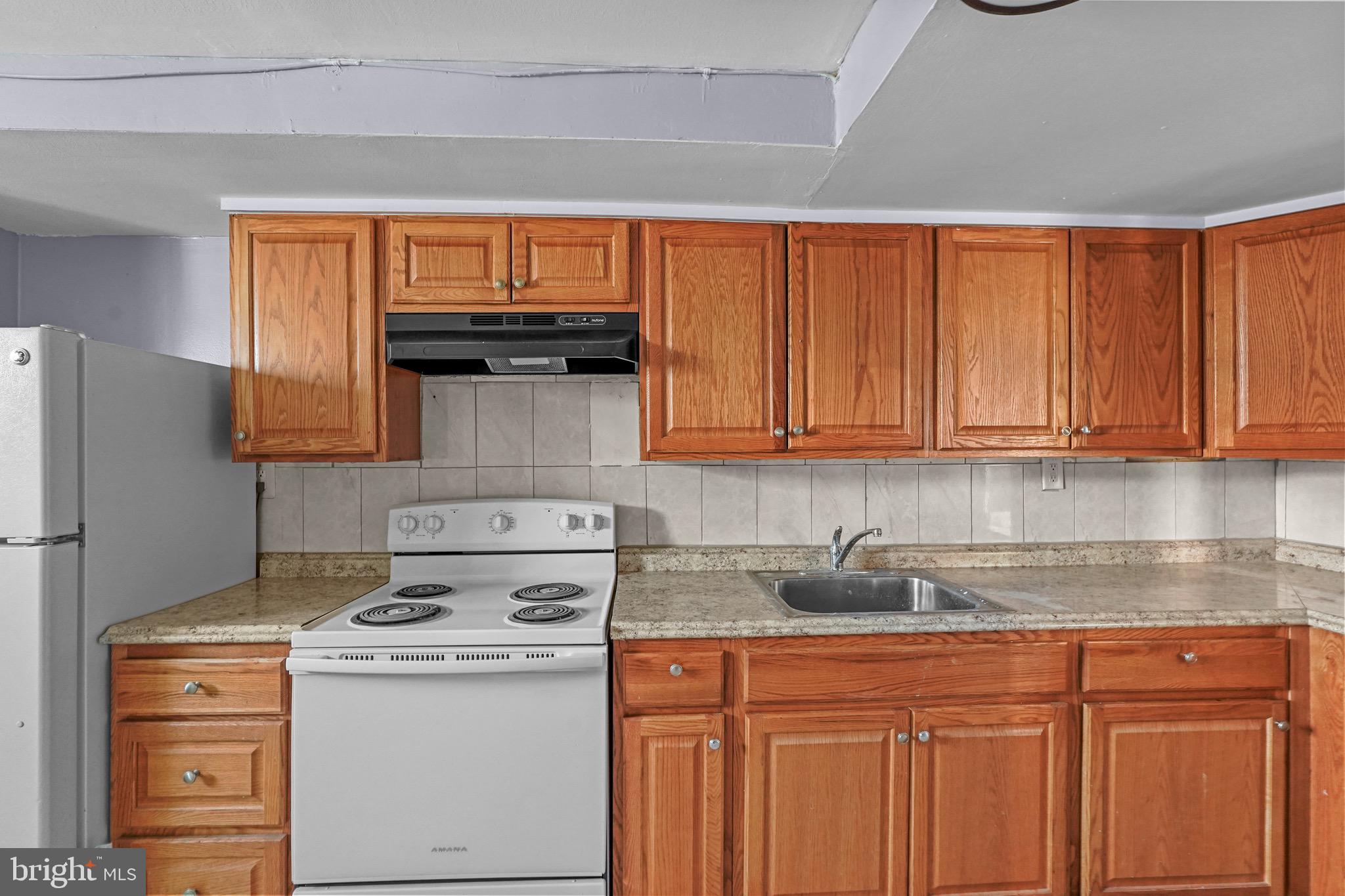 BEVERLY HILLS - Residential