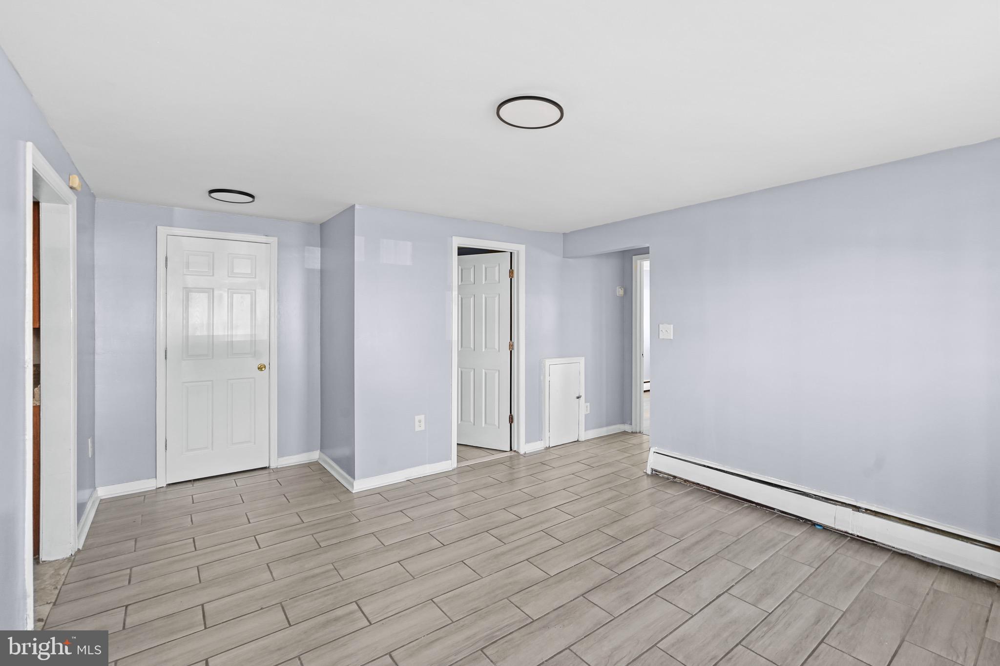 BEVERLY HILLS - Residential