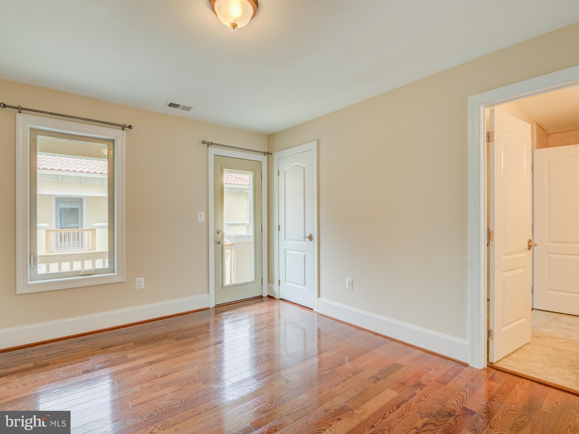 WEST MC LEAN - Residential Lease