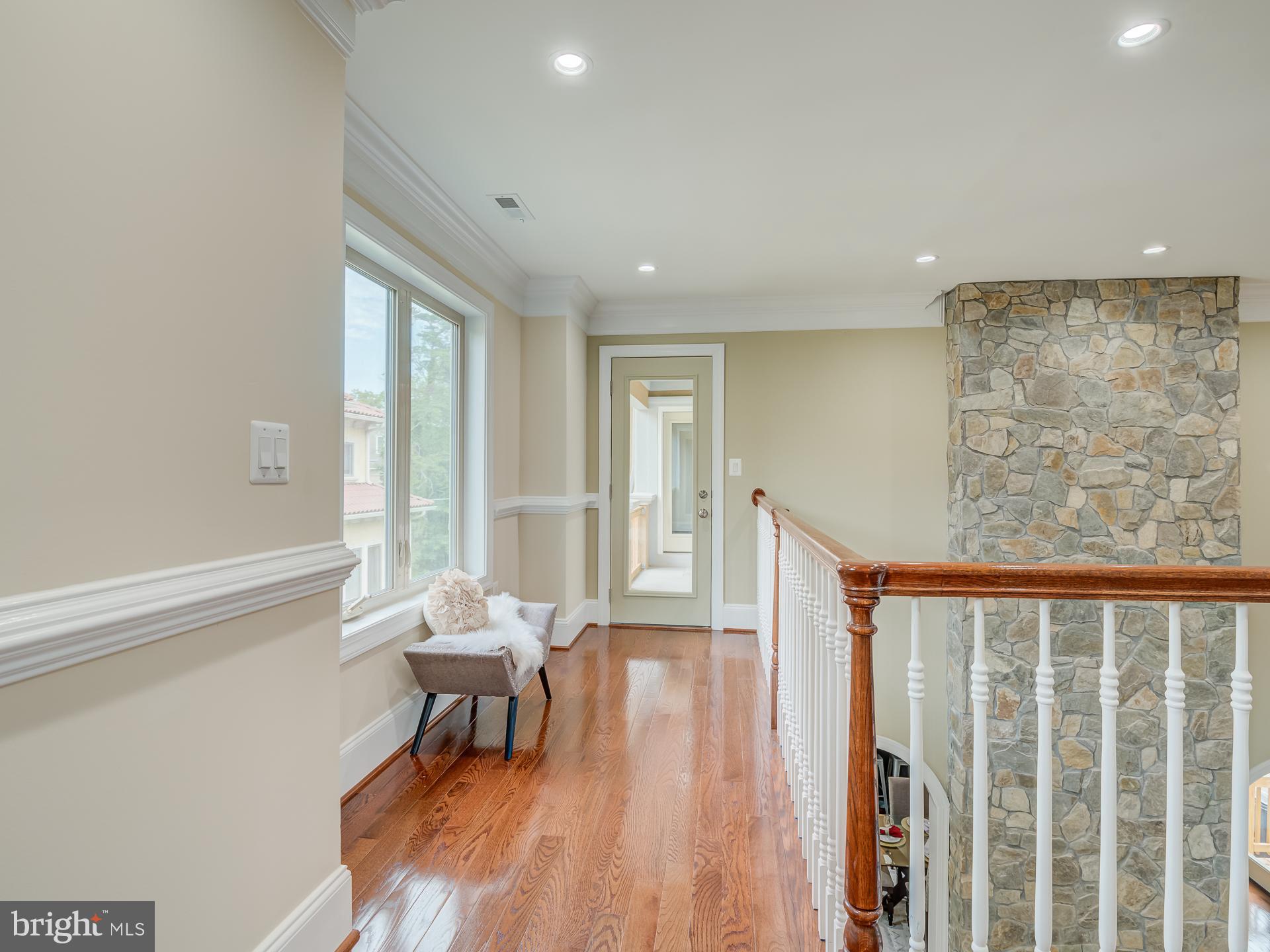 WEST MC LEAN - Residential Lease