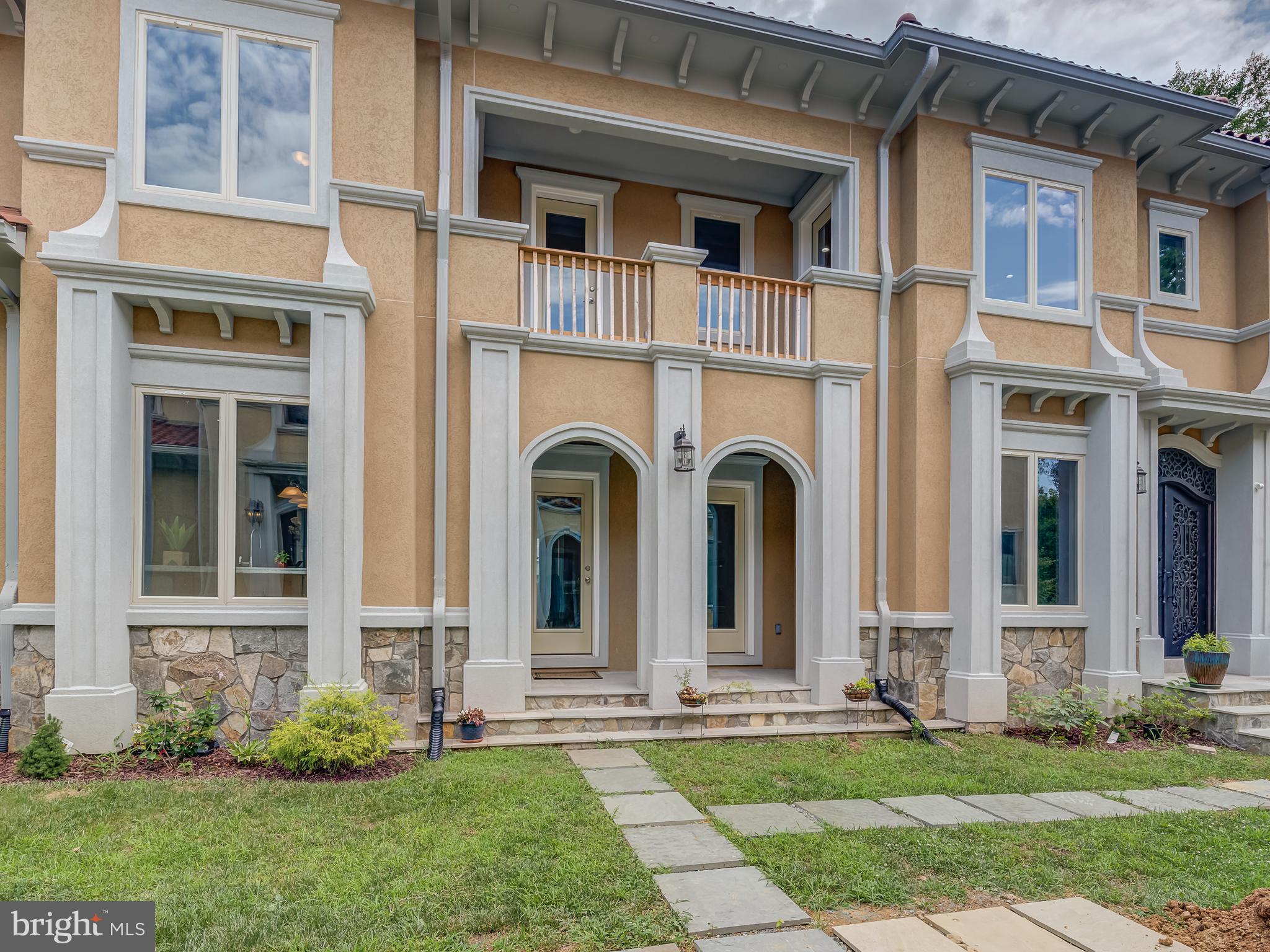 6947 PINE CREST AVENUE