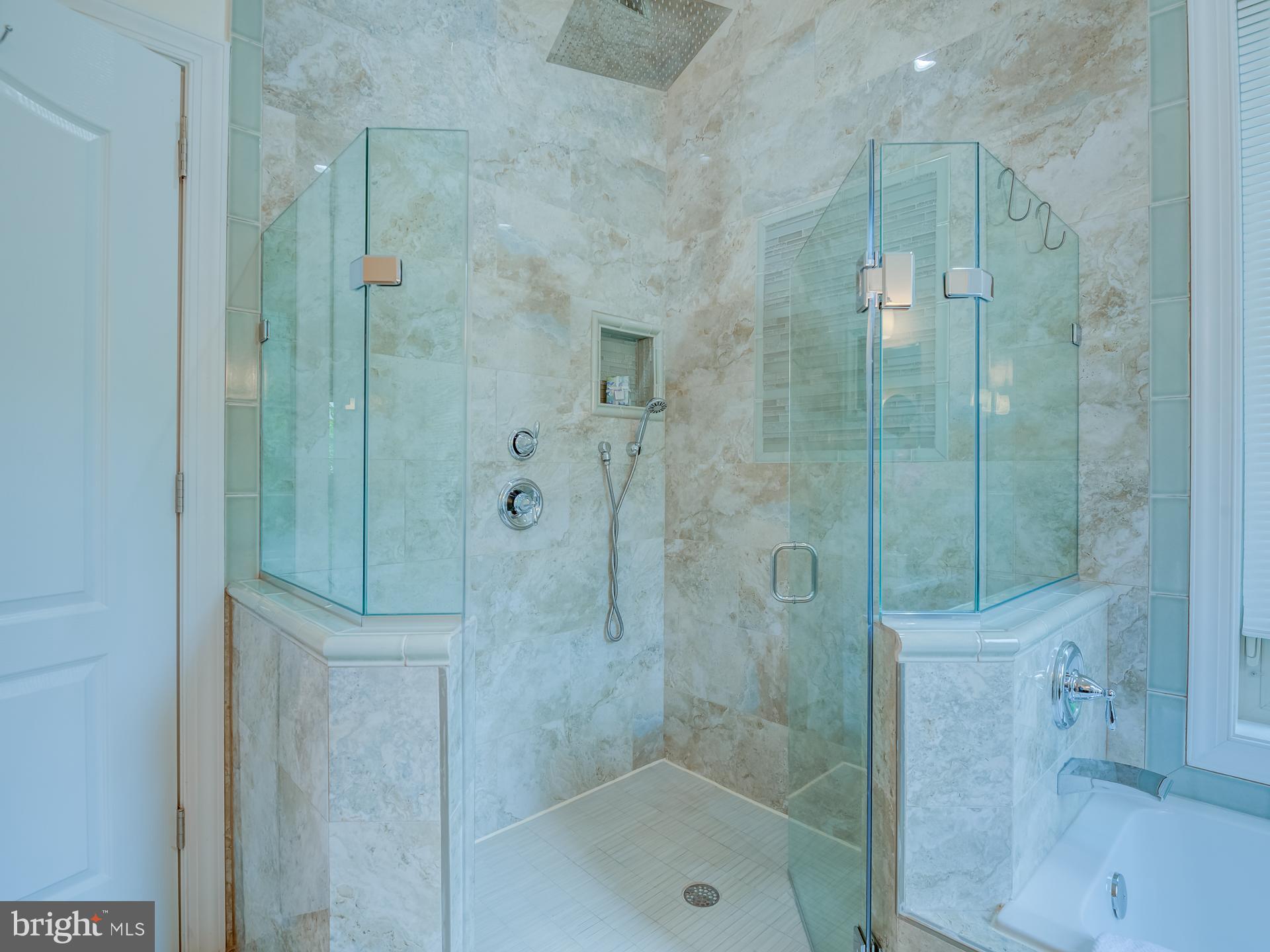 WEST MC LEAN - Residential Lease