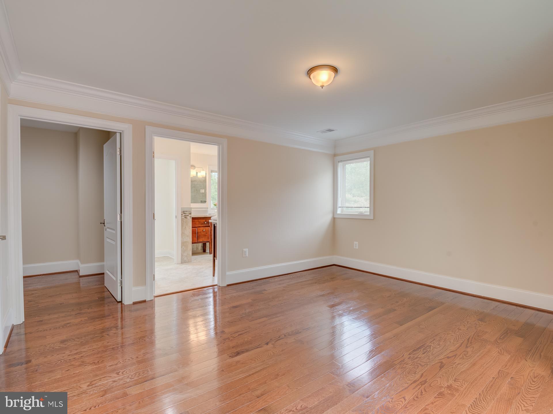 WEST MC LEAN - Residential Lease