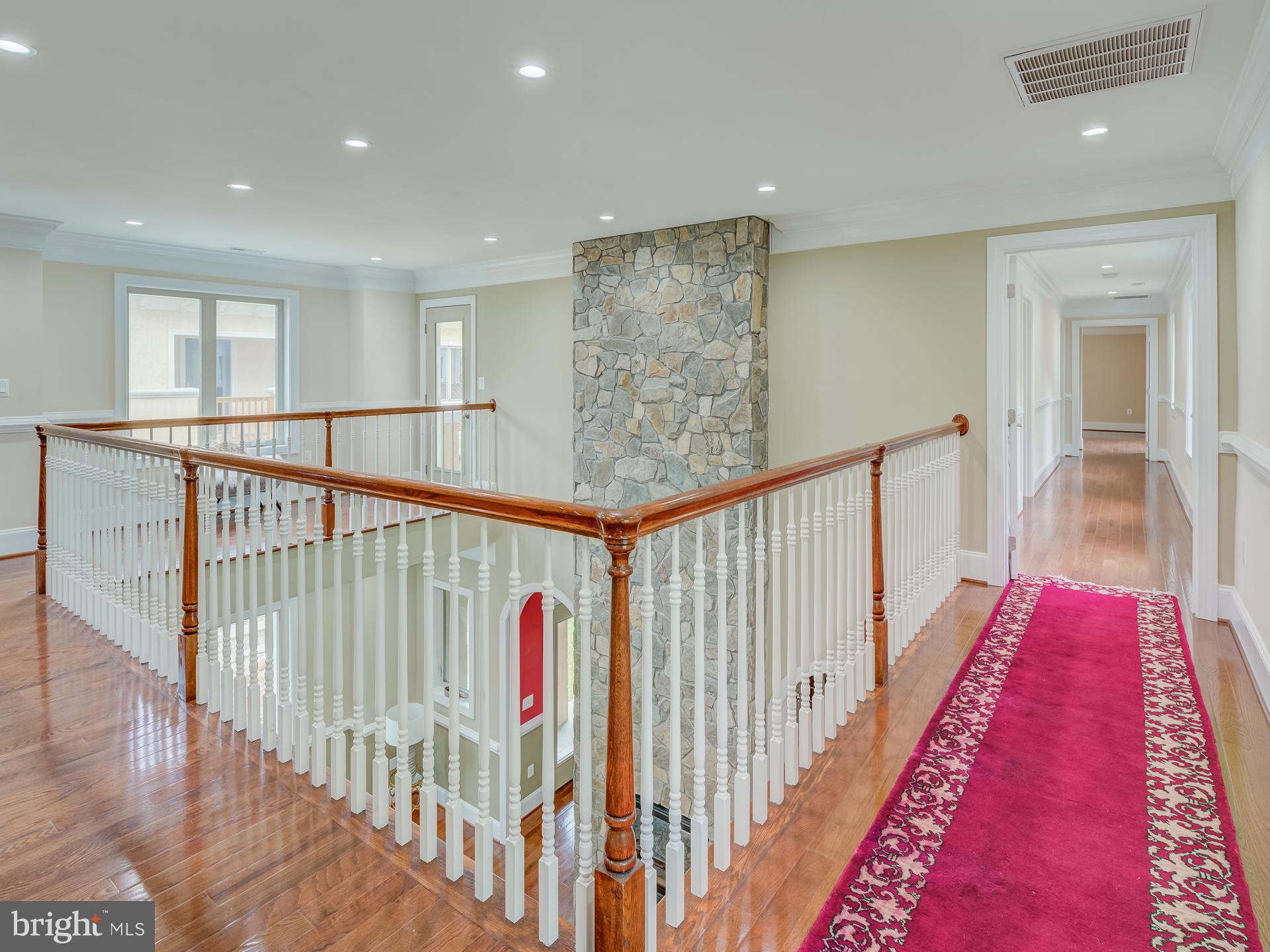 WEST MC LEAN - Residential Lease