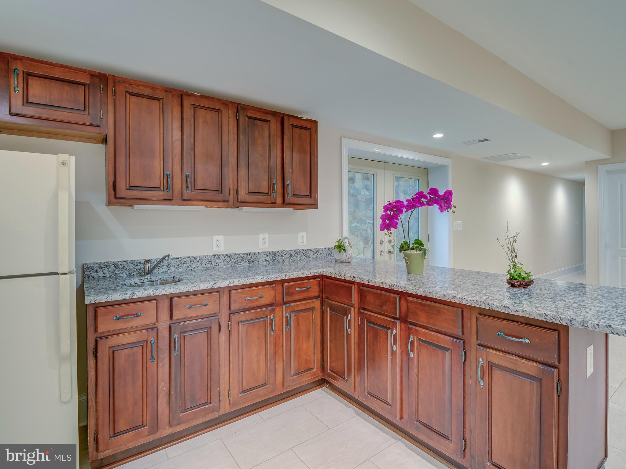 WEST MC LEAN - Residential Lease