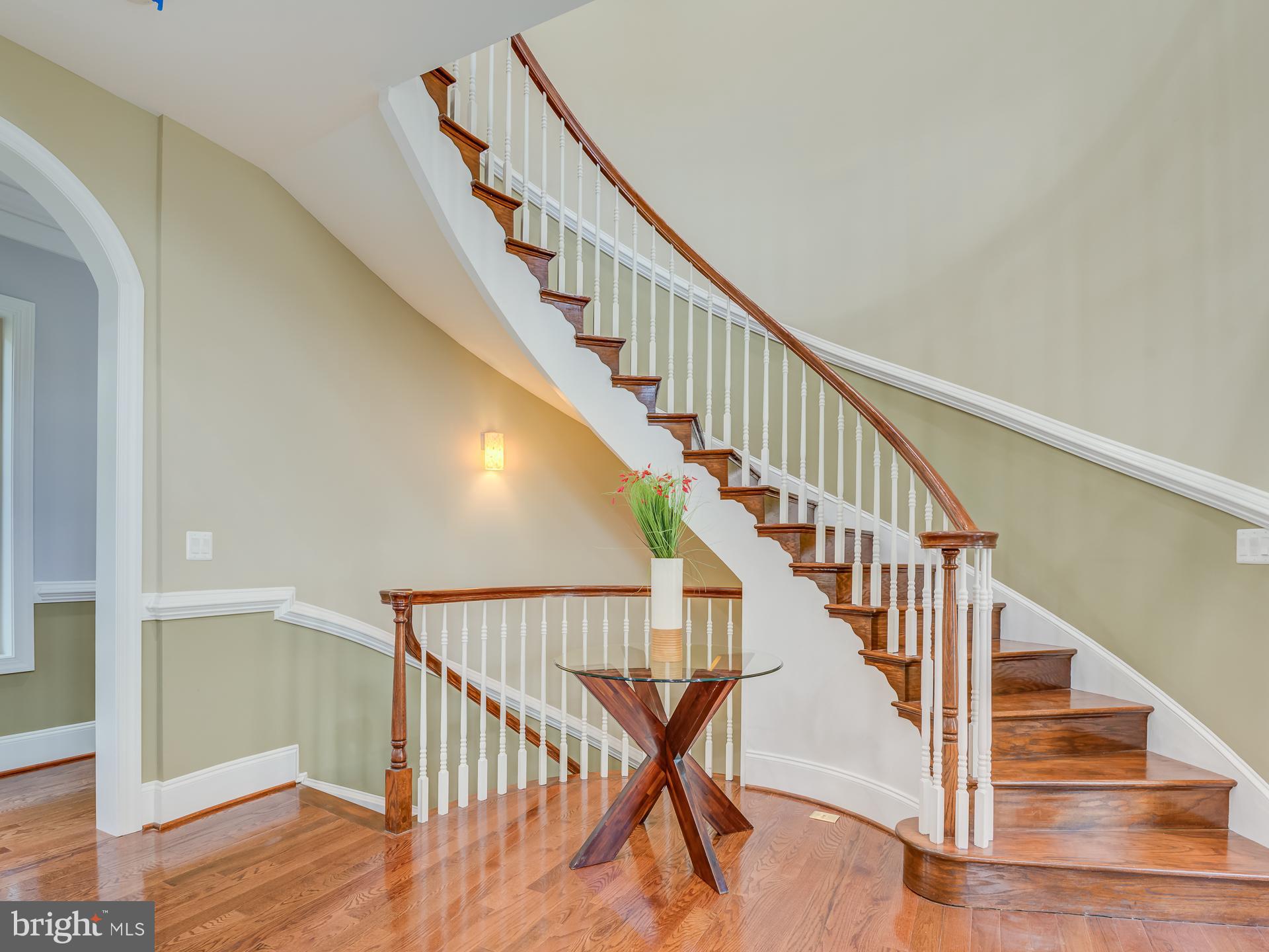 WEST MC LEAN - Residential Lease