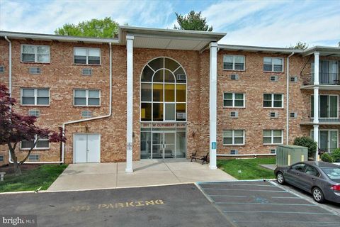 Condo For Sale - 201 W Cuthbert Boulevard #C44<br/> Camden County, HADDON TOWNSHIP, NJ 08107
