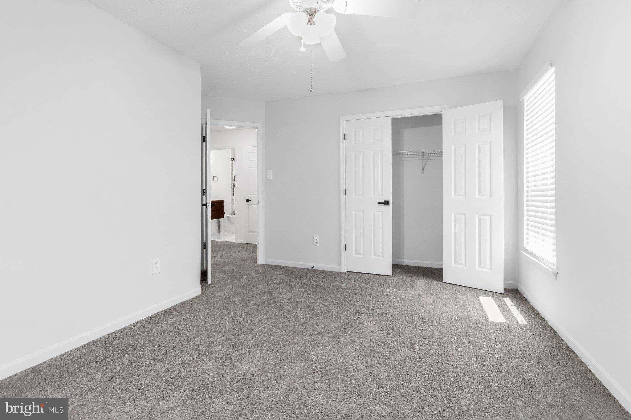 VILLAGE OF RIVER HILL - Residential