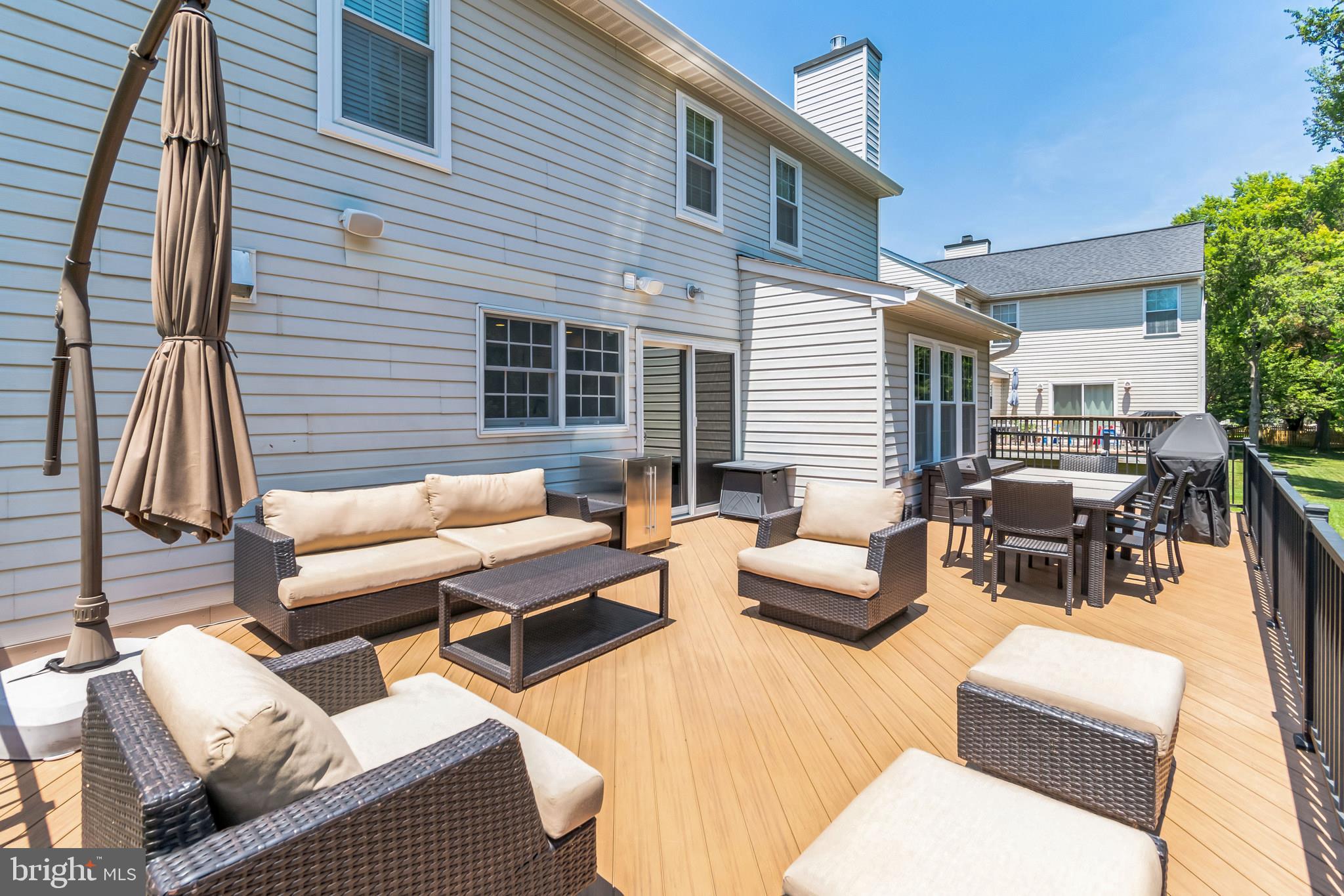 VILLAGE OF RIVER HILL - Residential