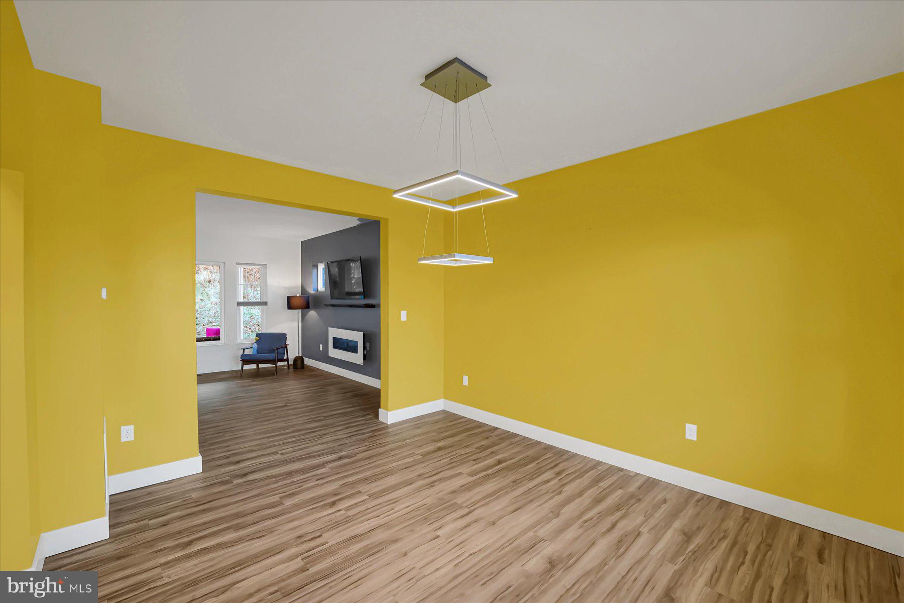 CLOVER HIGHLANDS - Residential