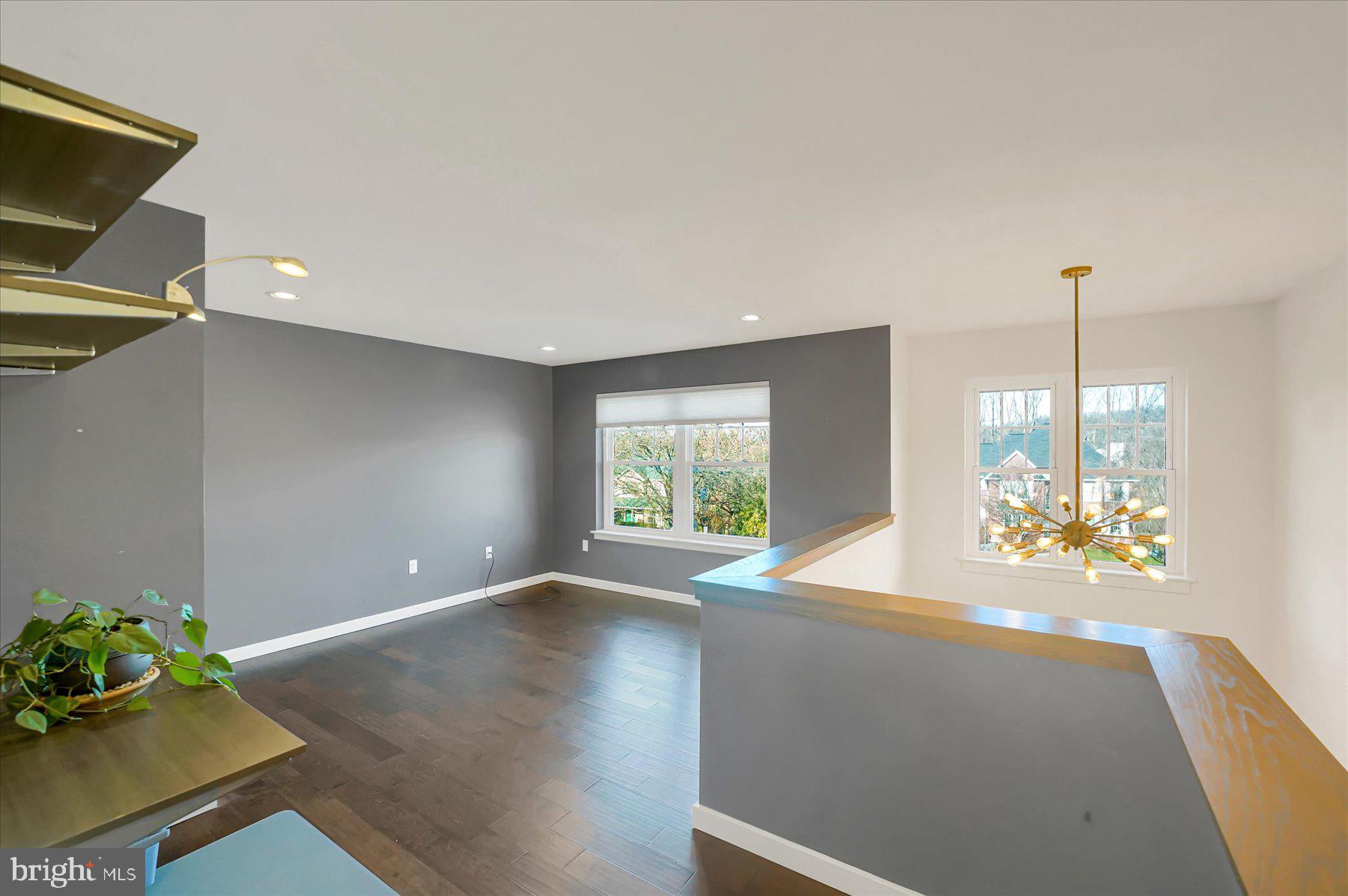 CLOVER HIGHLANDS - Residential