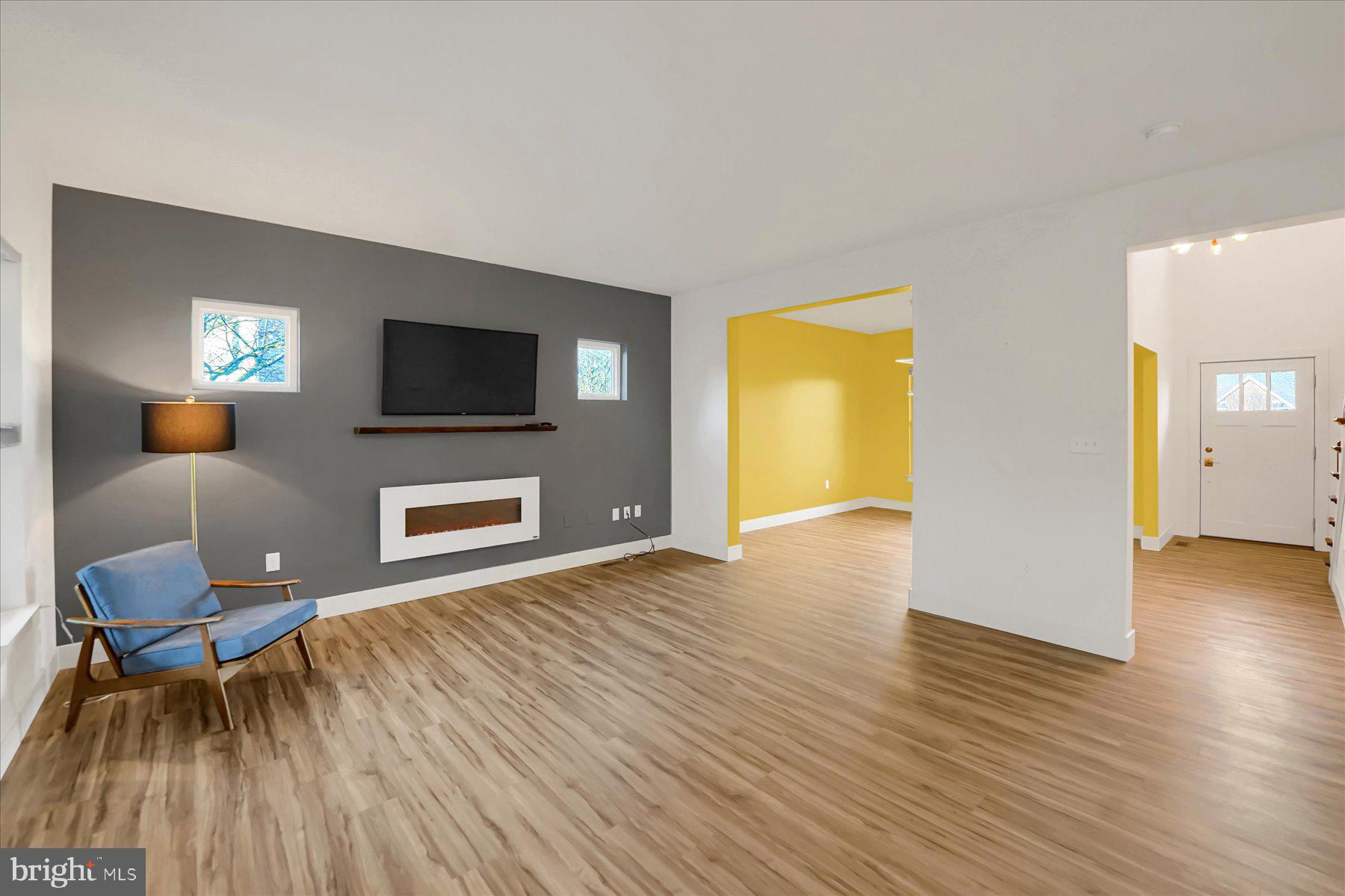 CLOVER HIGHLANDS - Residential