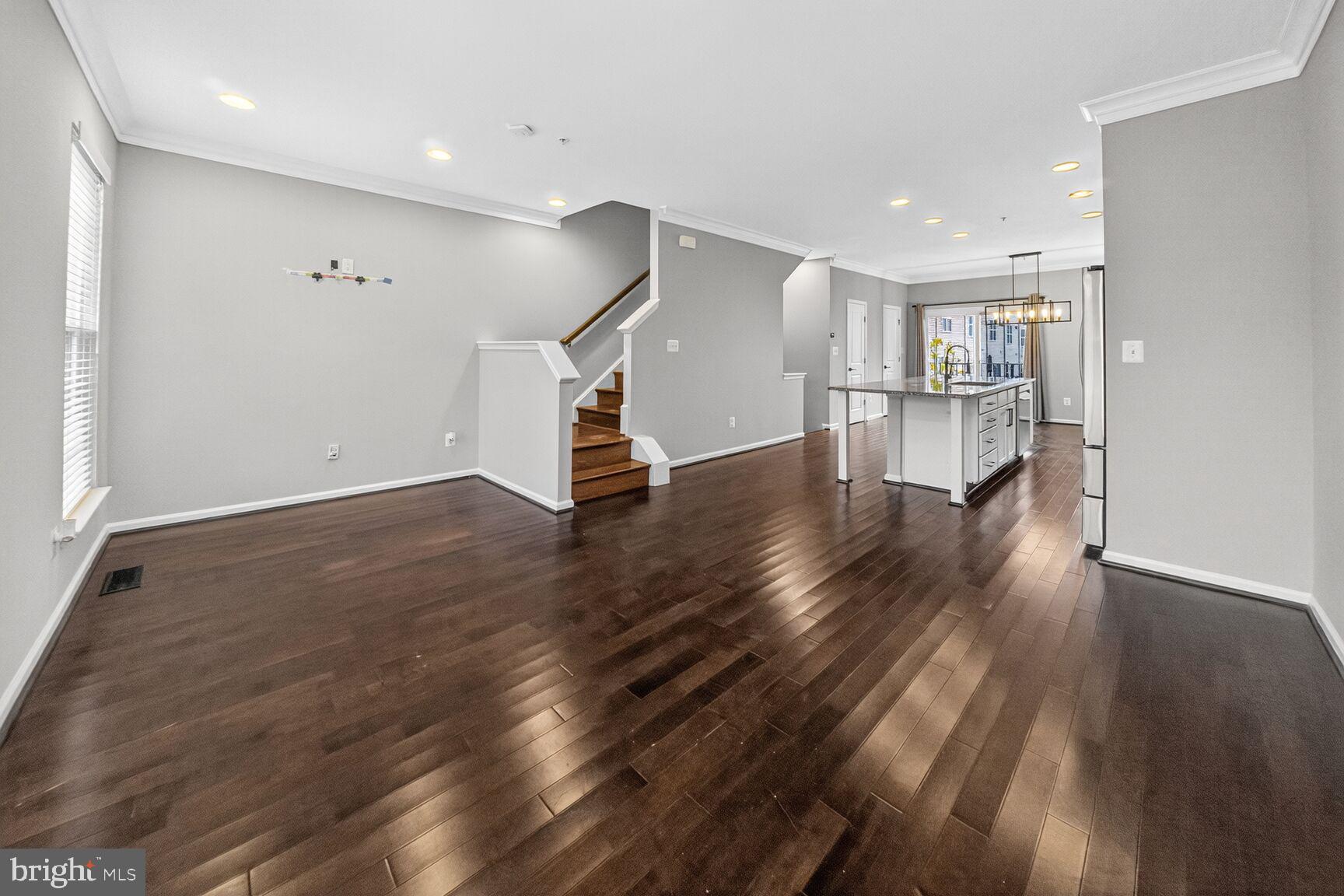 13252 SHAWNEE LANE 204