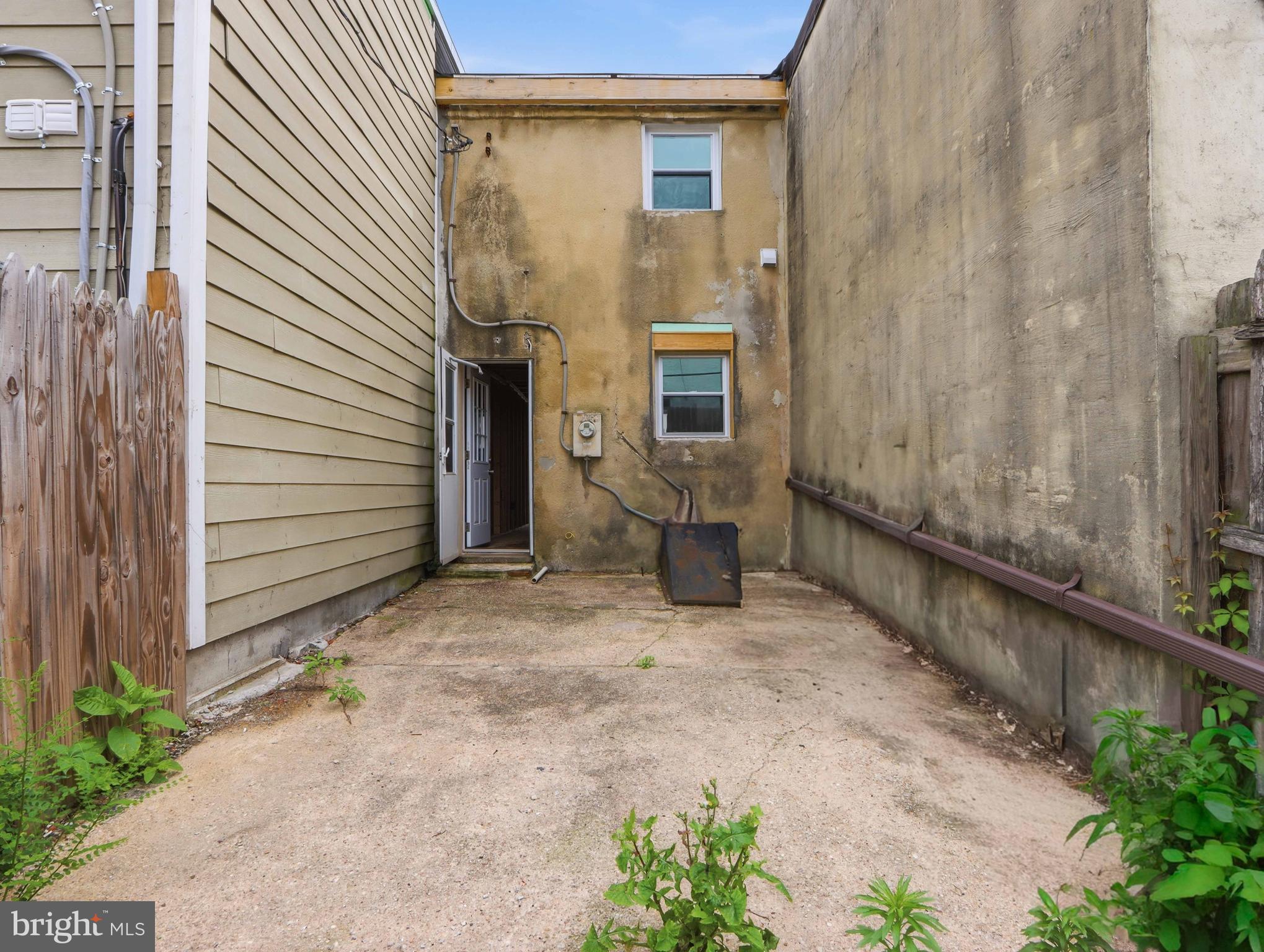 RIDGELY'S DELIGHT - Residential