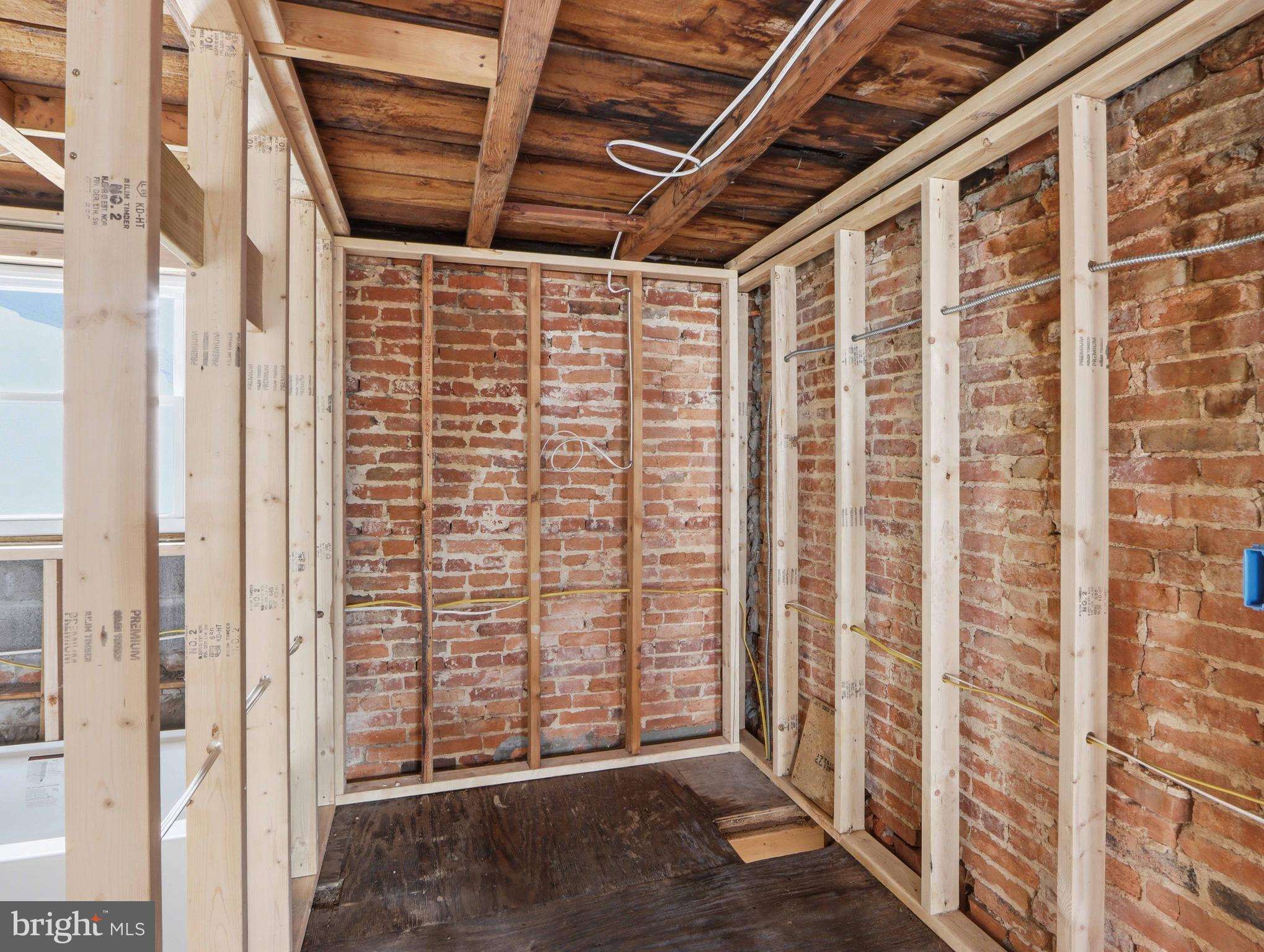 RIDGELY'S DELIGHT - Residential