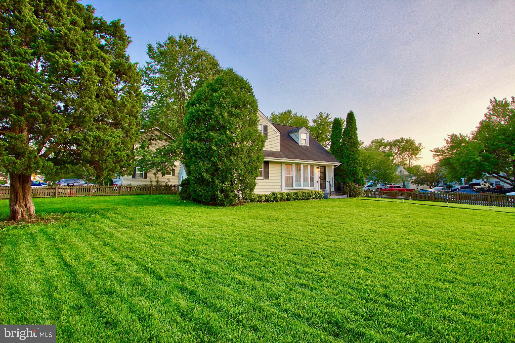 BUCKNELL MANOR - Residential