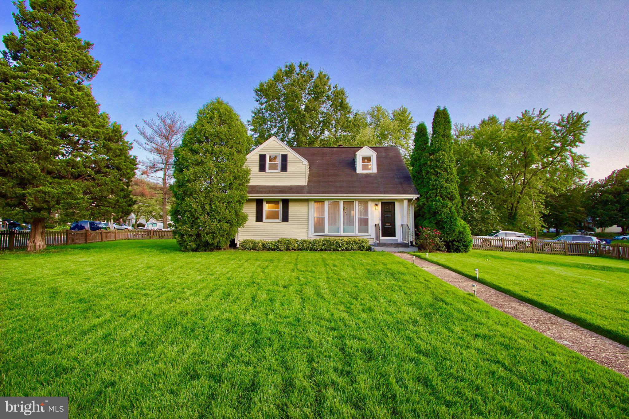 BUCKNELL MANOR - Residential
