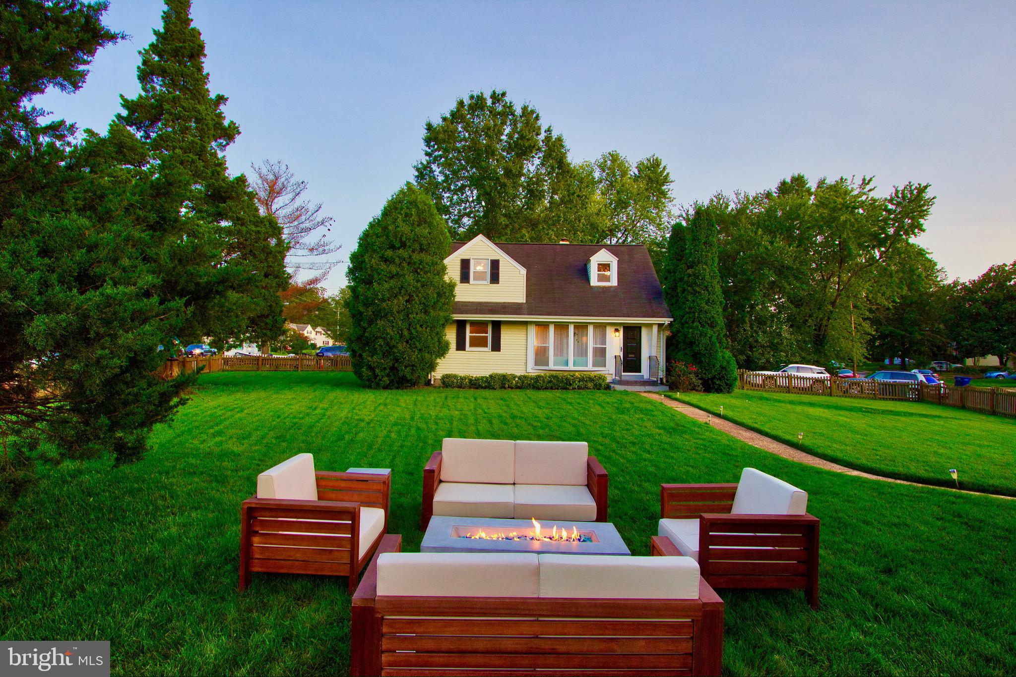 BUCKNELL MANOR - Residential