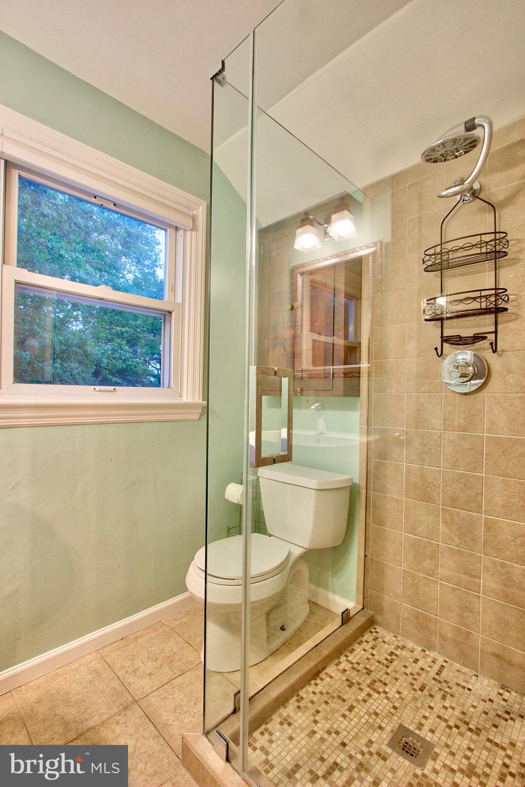 BUCKNELL MANOR - Residential