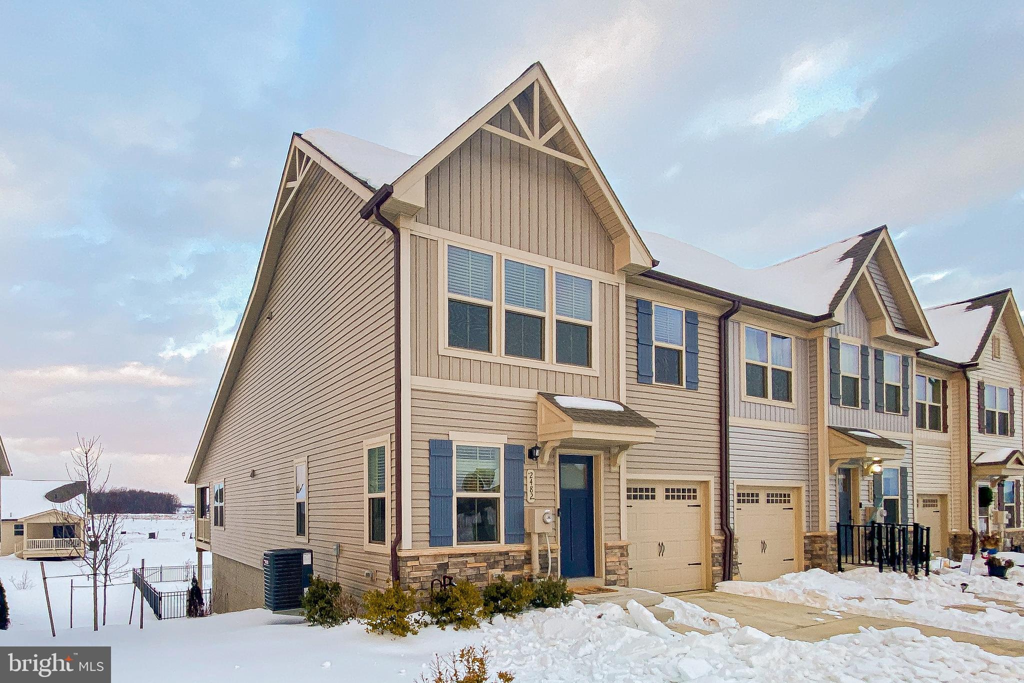 BLOOMFIELDS - Residential