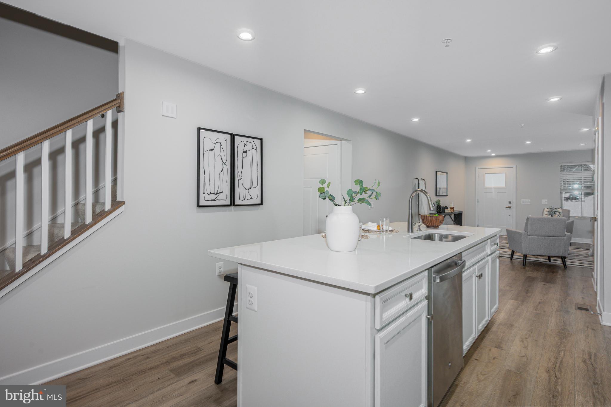 BLOOMFIELDS - Residential